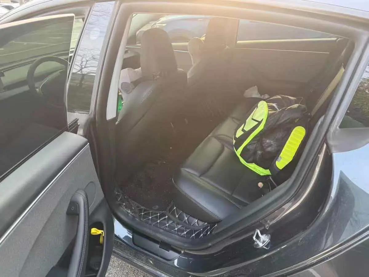 Model 3 2023 Rear-Wheel Drive Edition 5