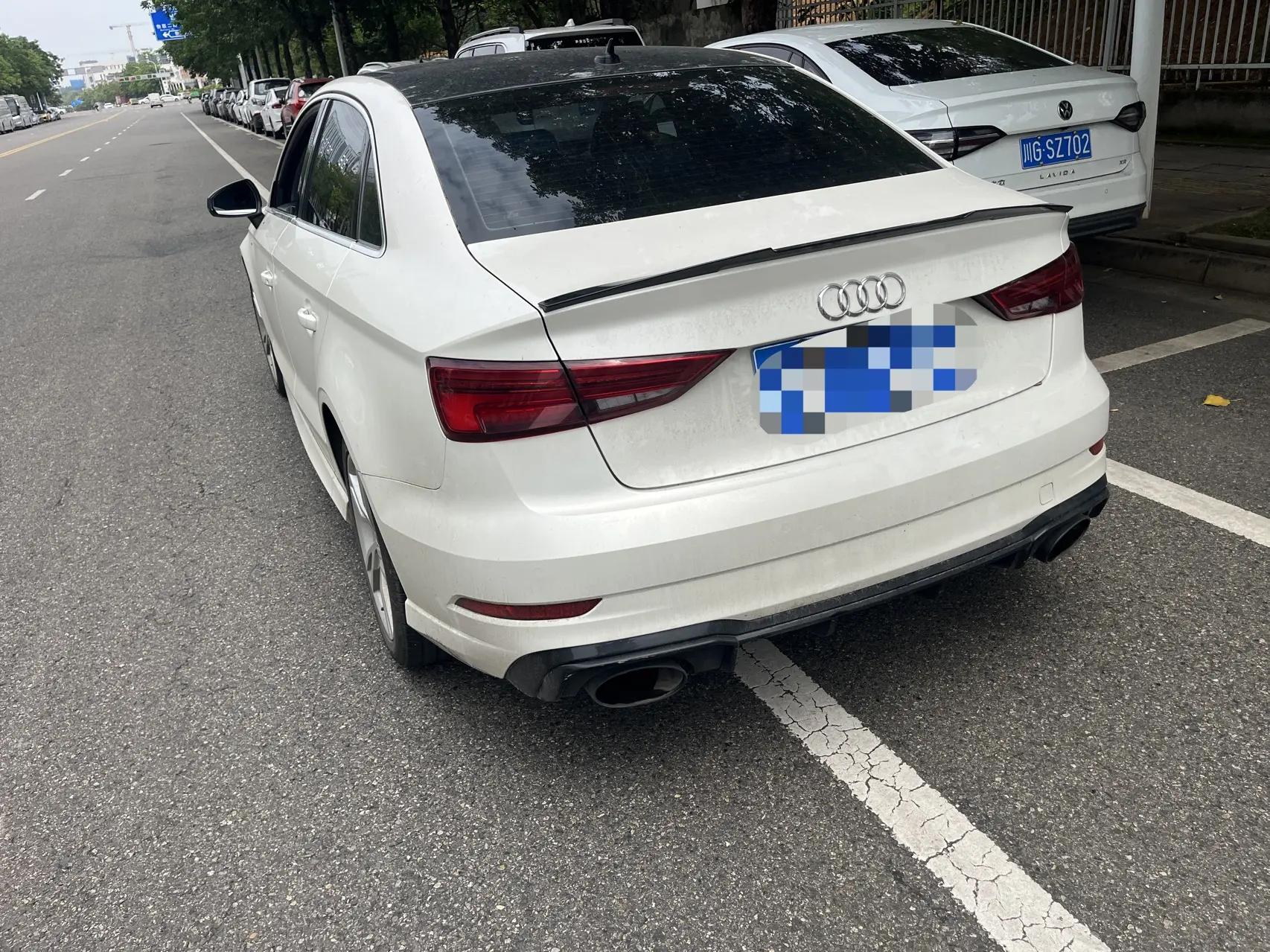 Audi A3 2019 Limousine 35 TFSI Fashion Country V 8