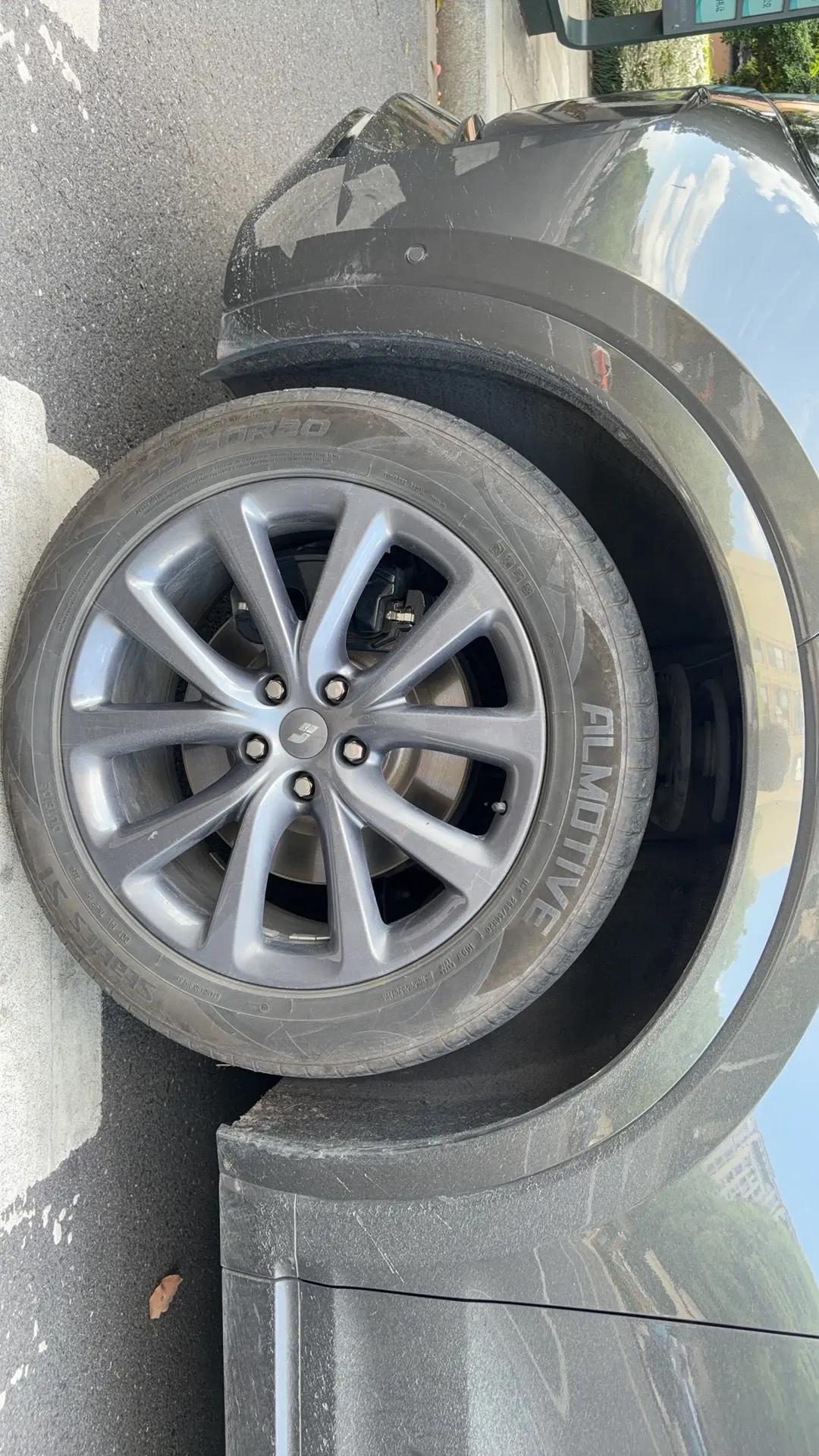 Li ONE 2020 extended 6-seat version 4