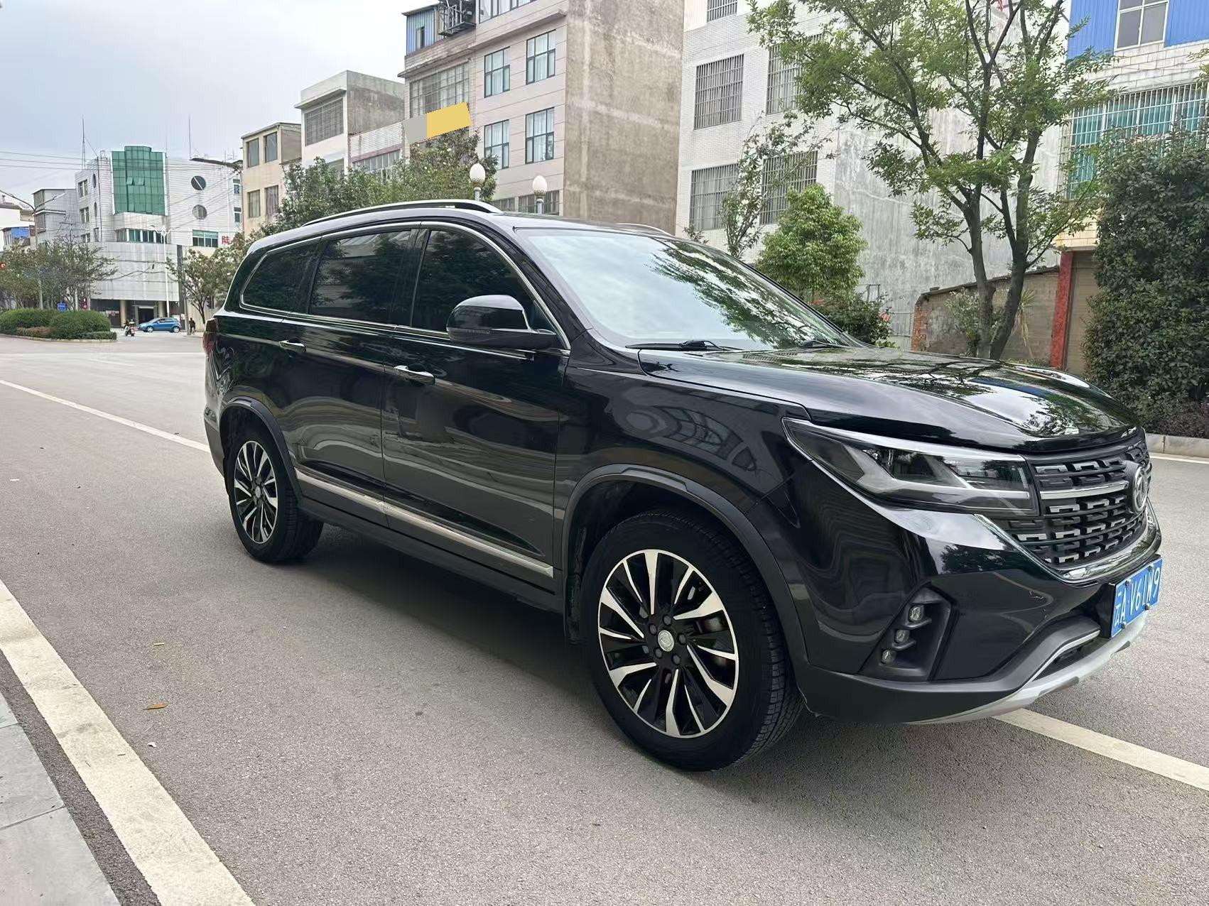 The popular T5L 2019 1.6TD DCT exclusive 7-seat 3