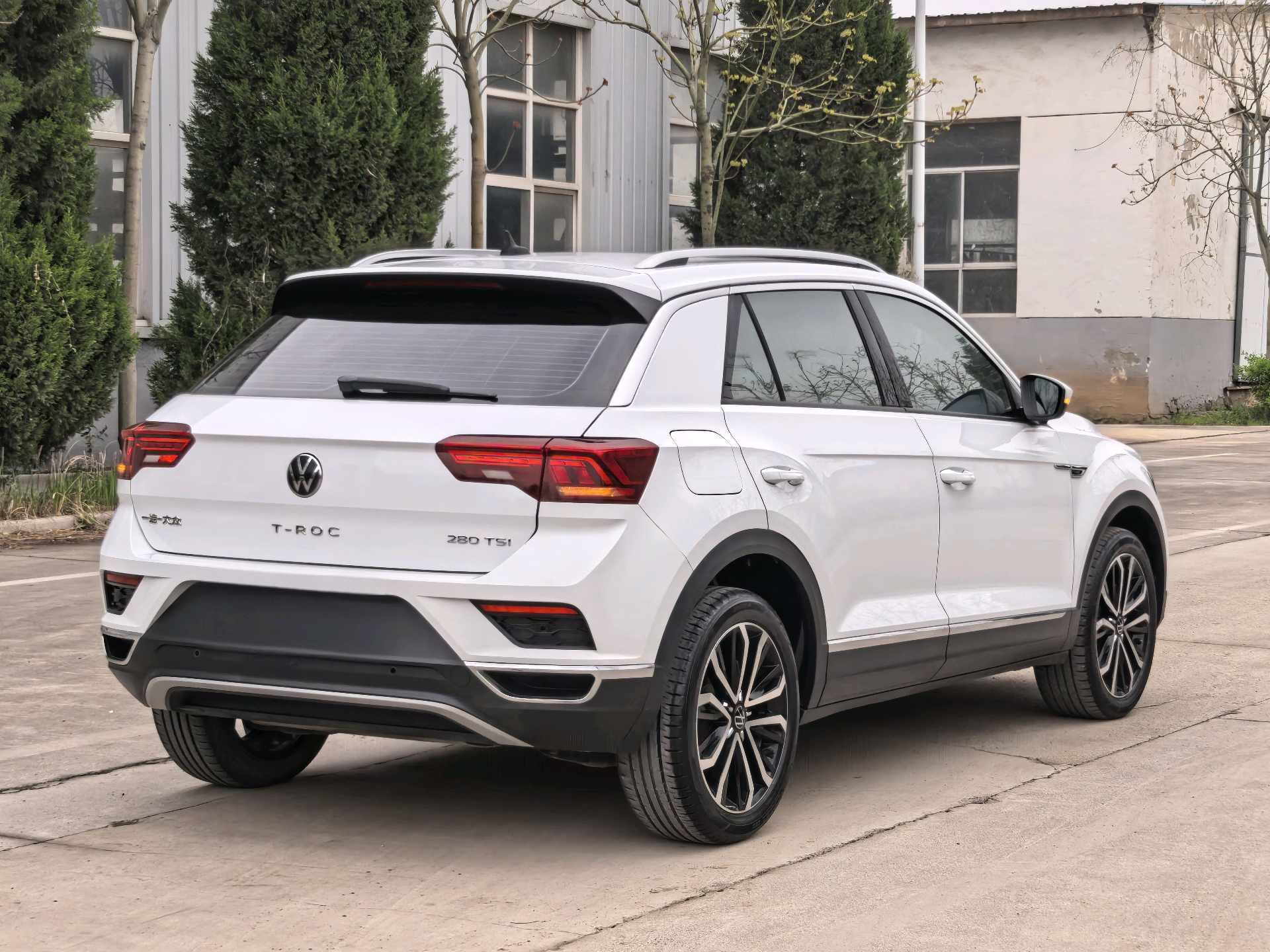 T-ROC Tange 2021 to 280TSI DSG Two-Drive Deluxe Zhilian Edition 6