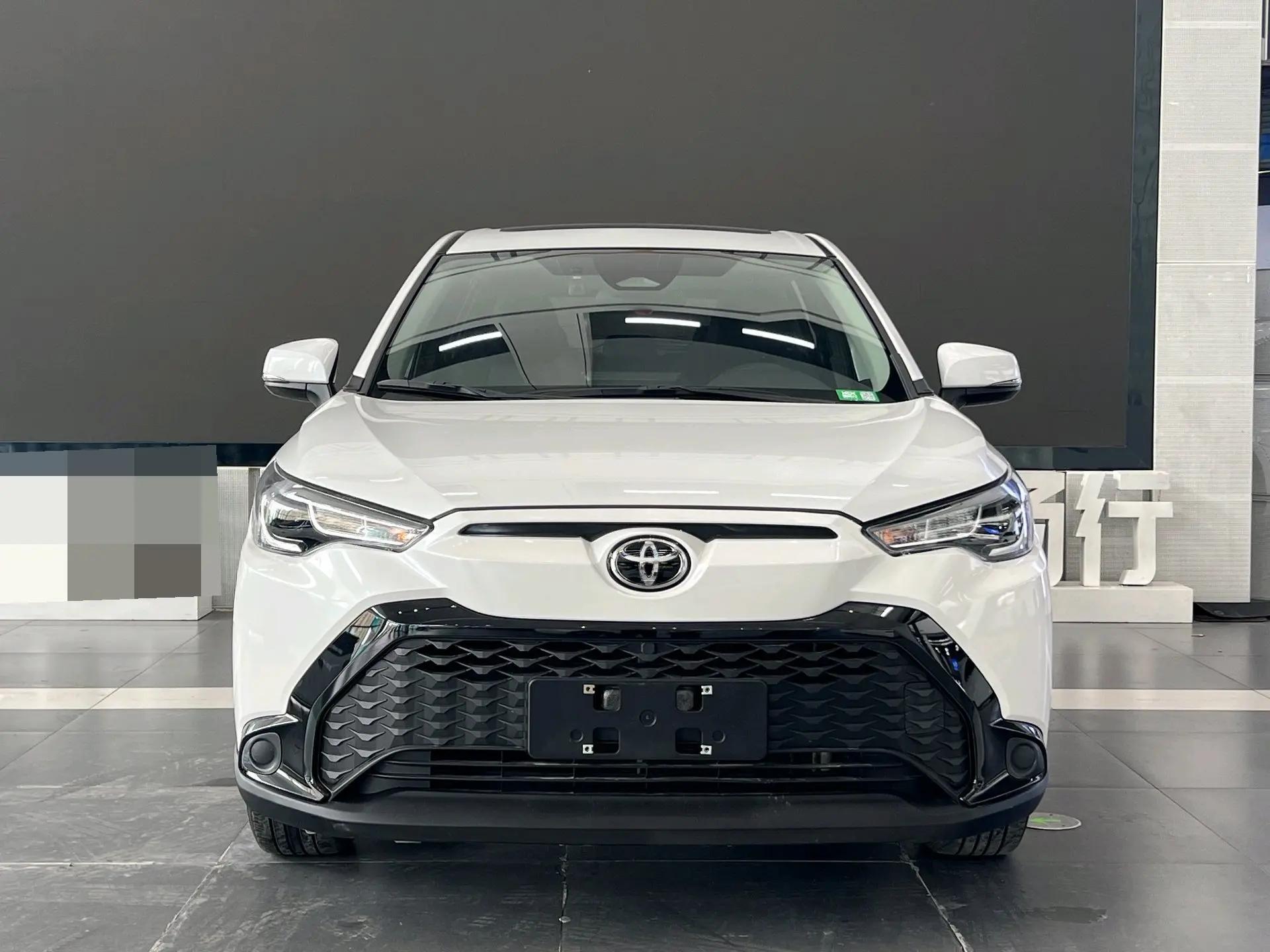 Toyota 2023 Frontlander 2.0 CVT Leading Edition Automatic 2