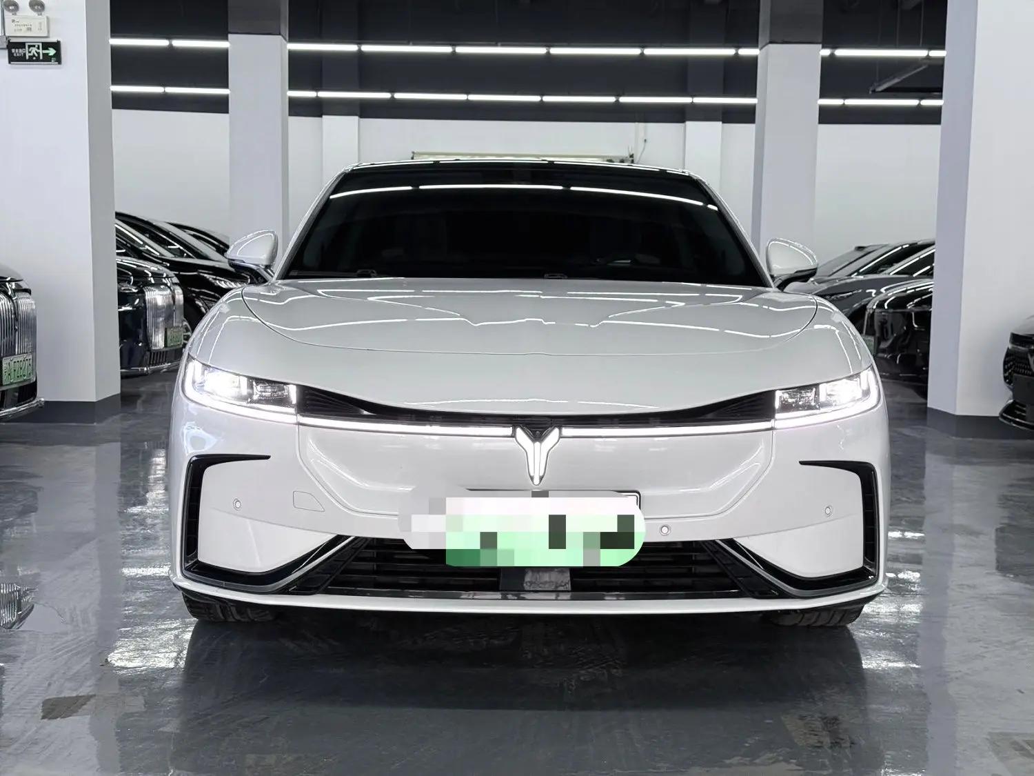 Voyah Chasing Light 2023 Four-wheel Drive Flagship Edition 2