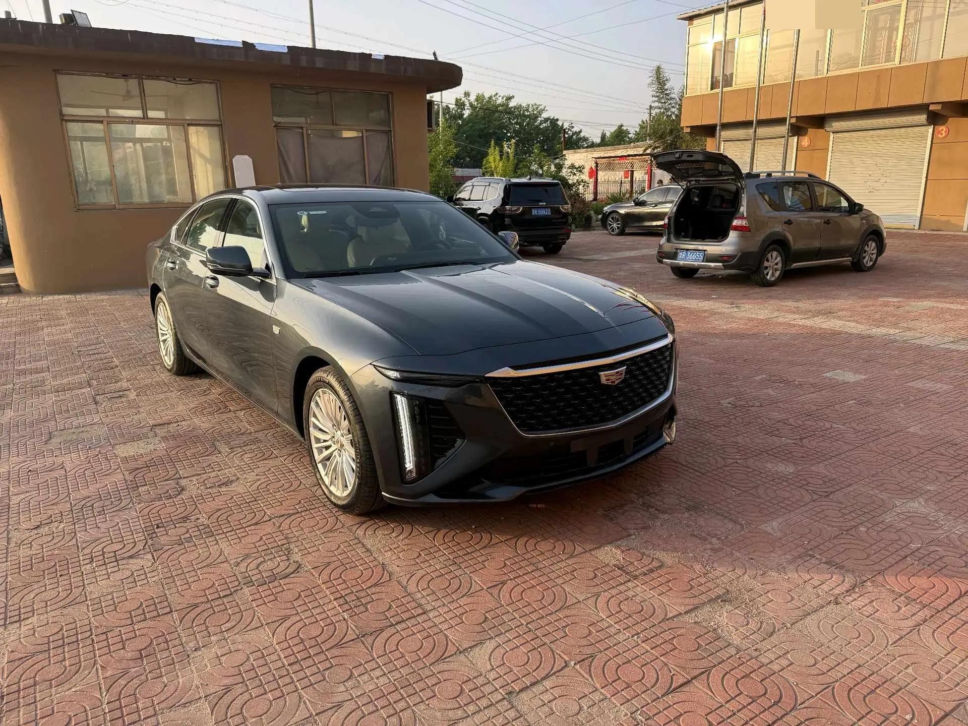 Cadillac CT6 2023 28T fashion model 2