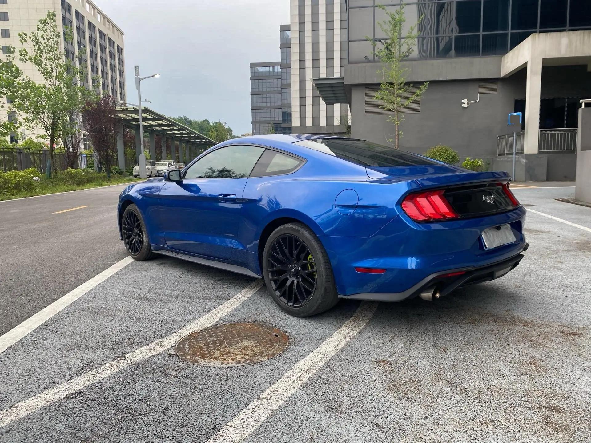 Mustang 2018 2.3L EcoBoost 7