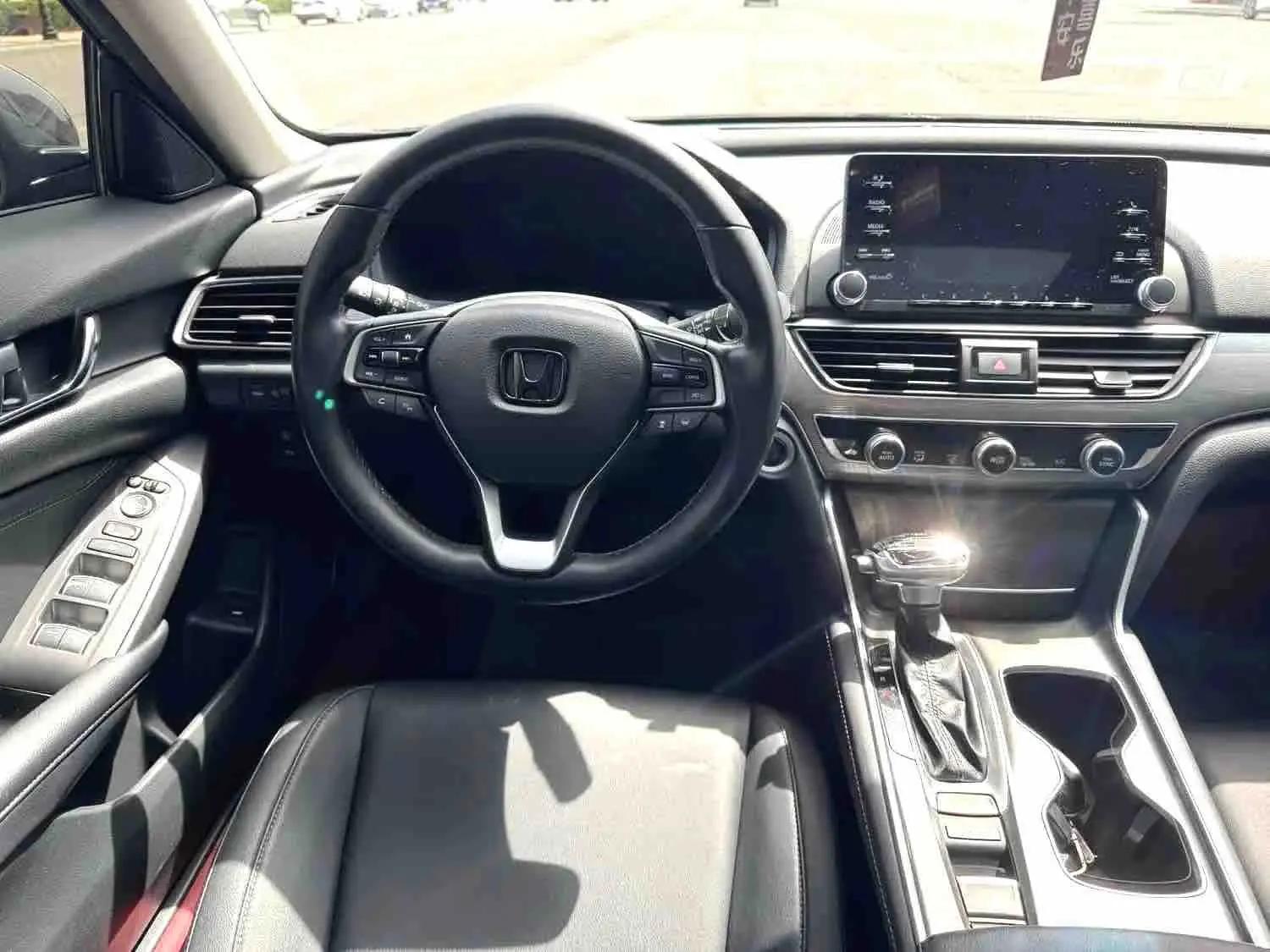 Accord 2021 260TURBO Luxury Star Limited Edition 14