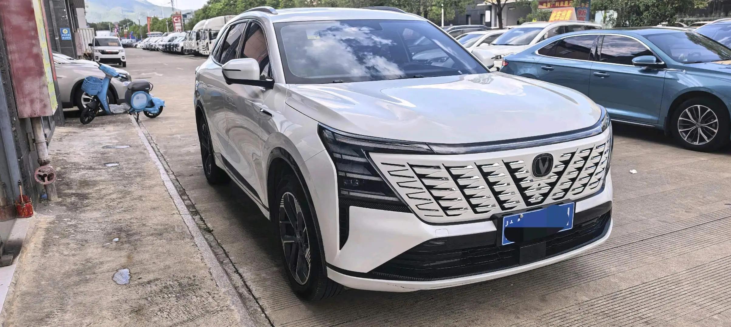 ChangAn 2025 CS75 PLUS 1.5T New Blue Whale Exclusive Automatic Gear 2