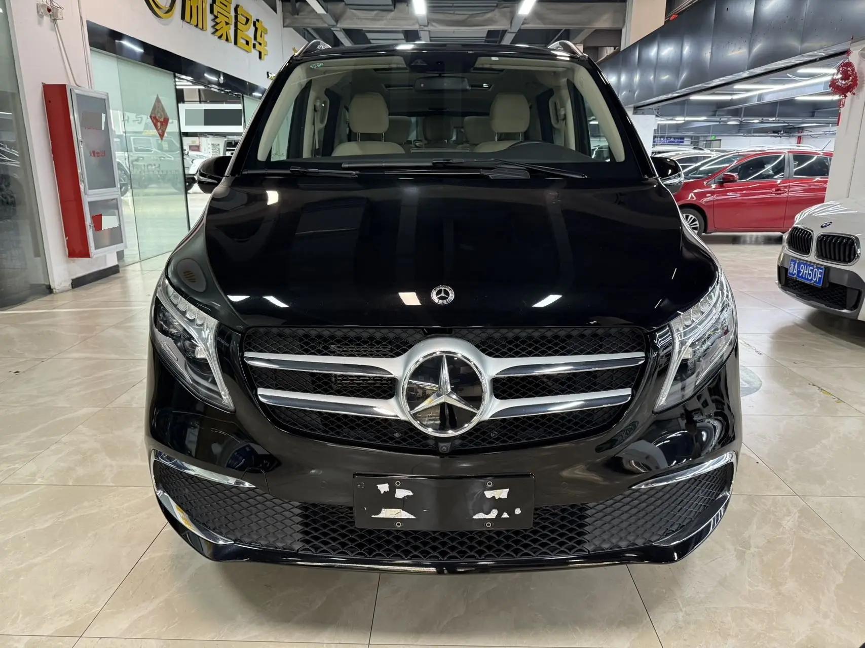 Mercedes Benz V 2020V 260 Premium Edition 2