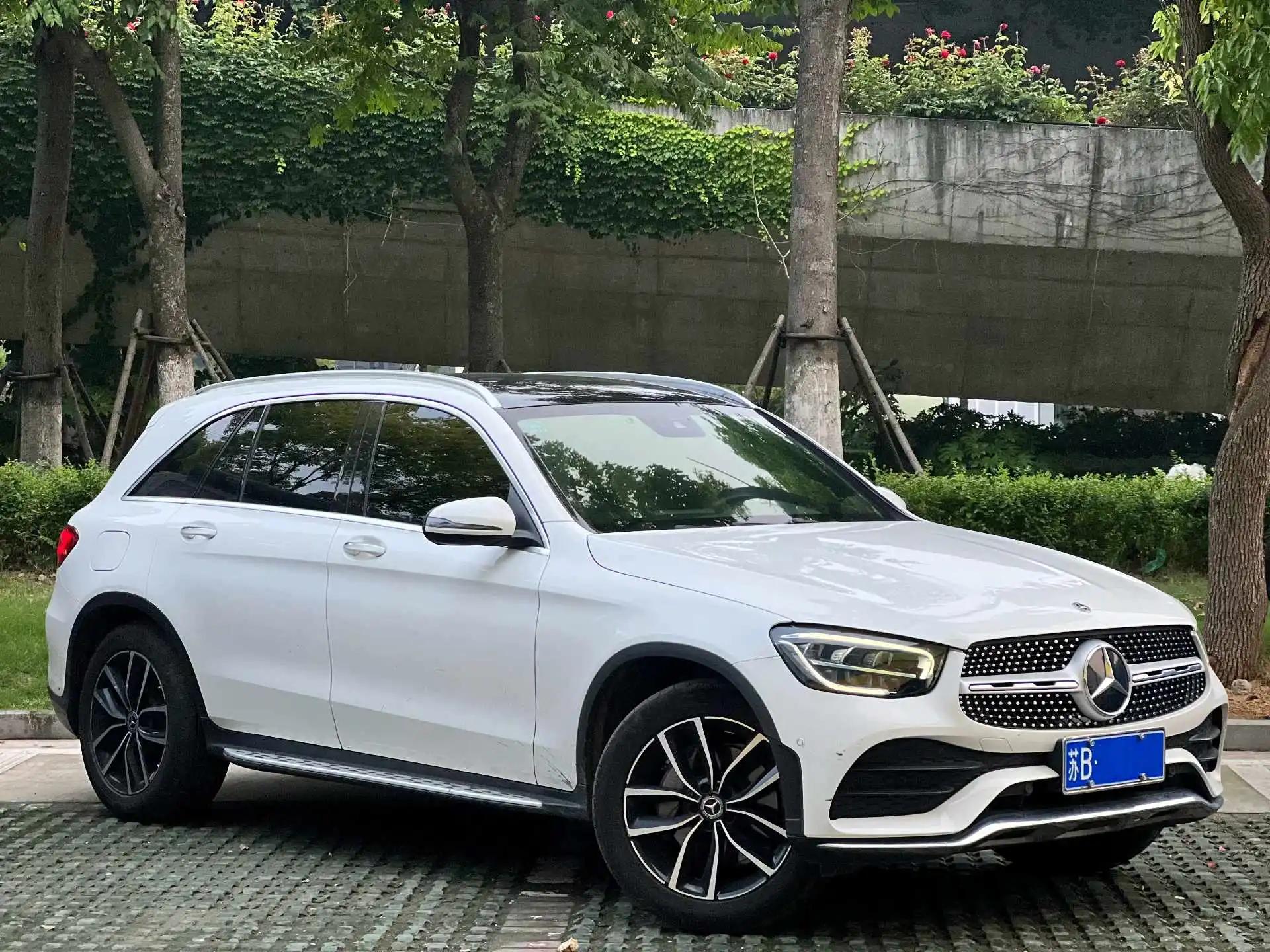 Mercedes Benz GLC 2021 GLC 300 L 4MATIC Dynamic 3