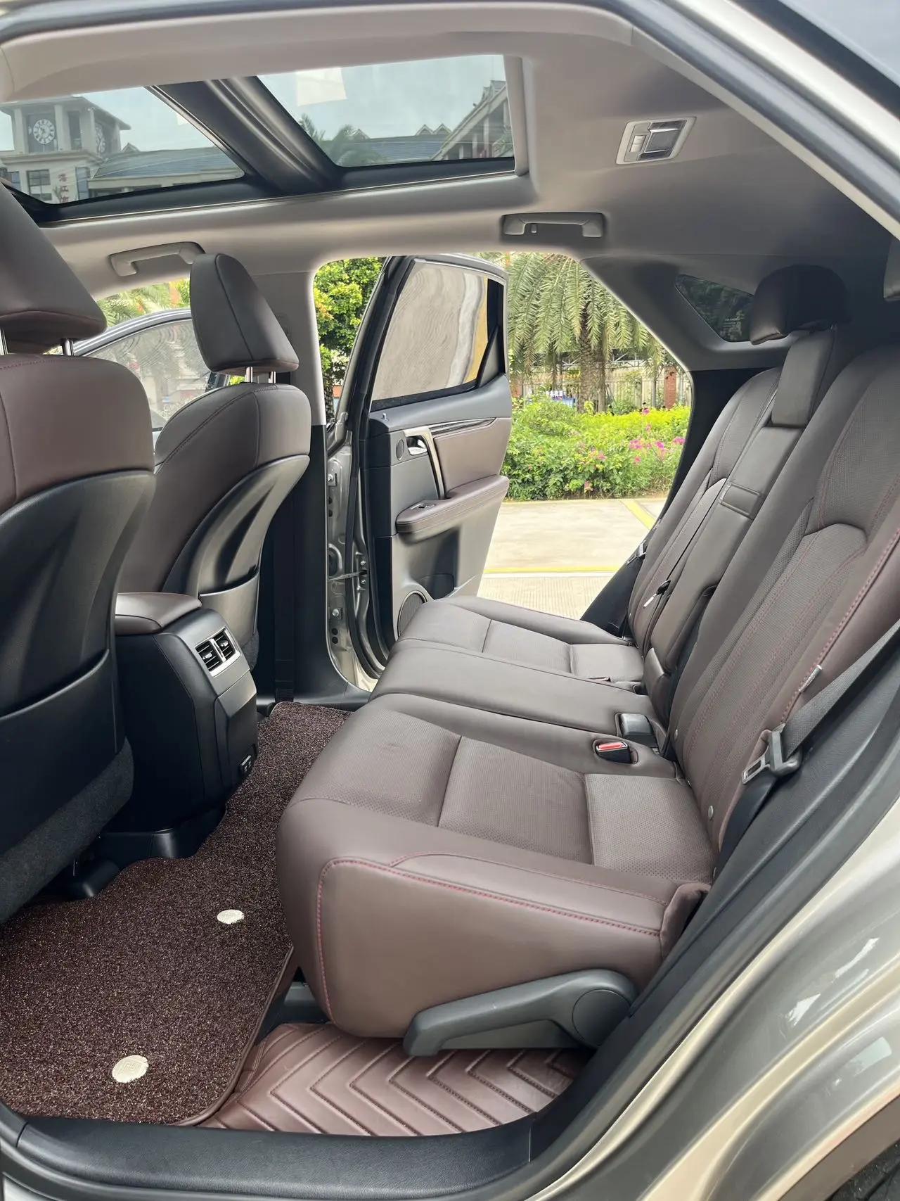 Lexus RX 2020 model modified 300 four-wheel drive elegant version 8