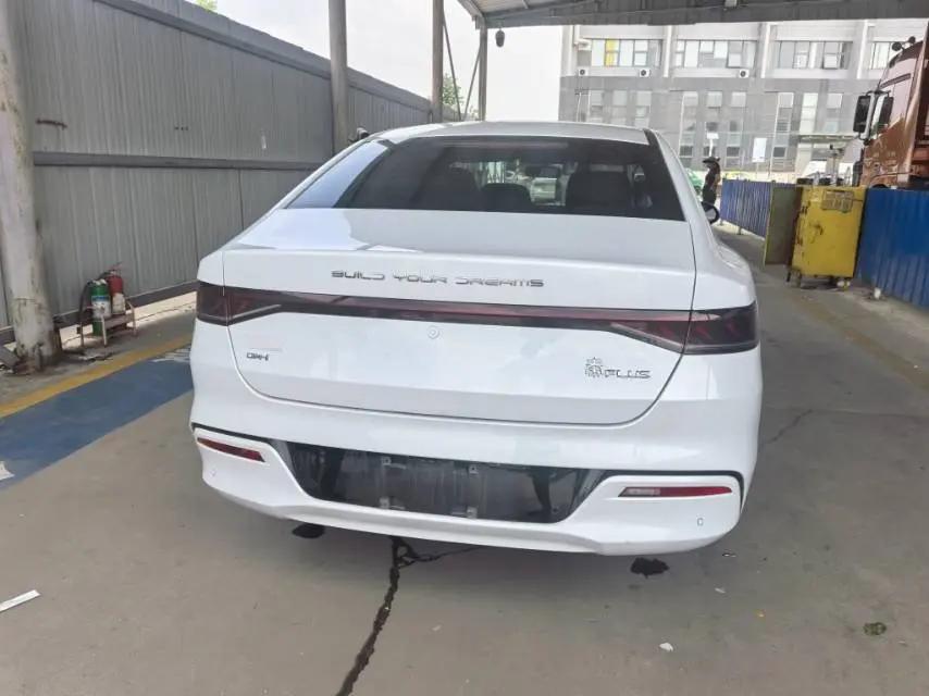 BYD 2023 Qin PLUS DM-i 1.5 CVT Champion Edition Leading Model 120KM Automatic 8