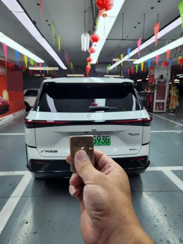 Toyota 2025 Platinum Intelligence 3X 520 Pro Advanced Intelligence Driving Edition Automatic Gear 5