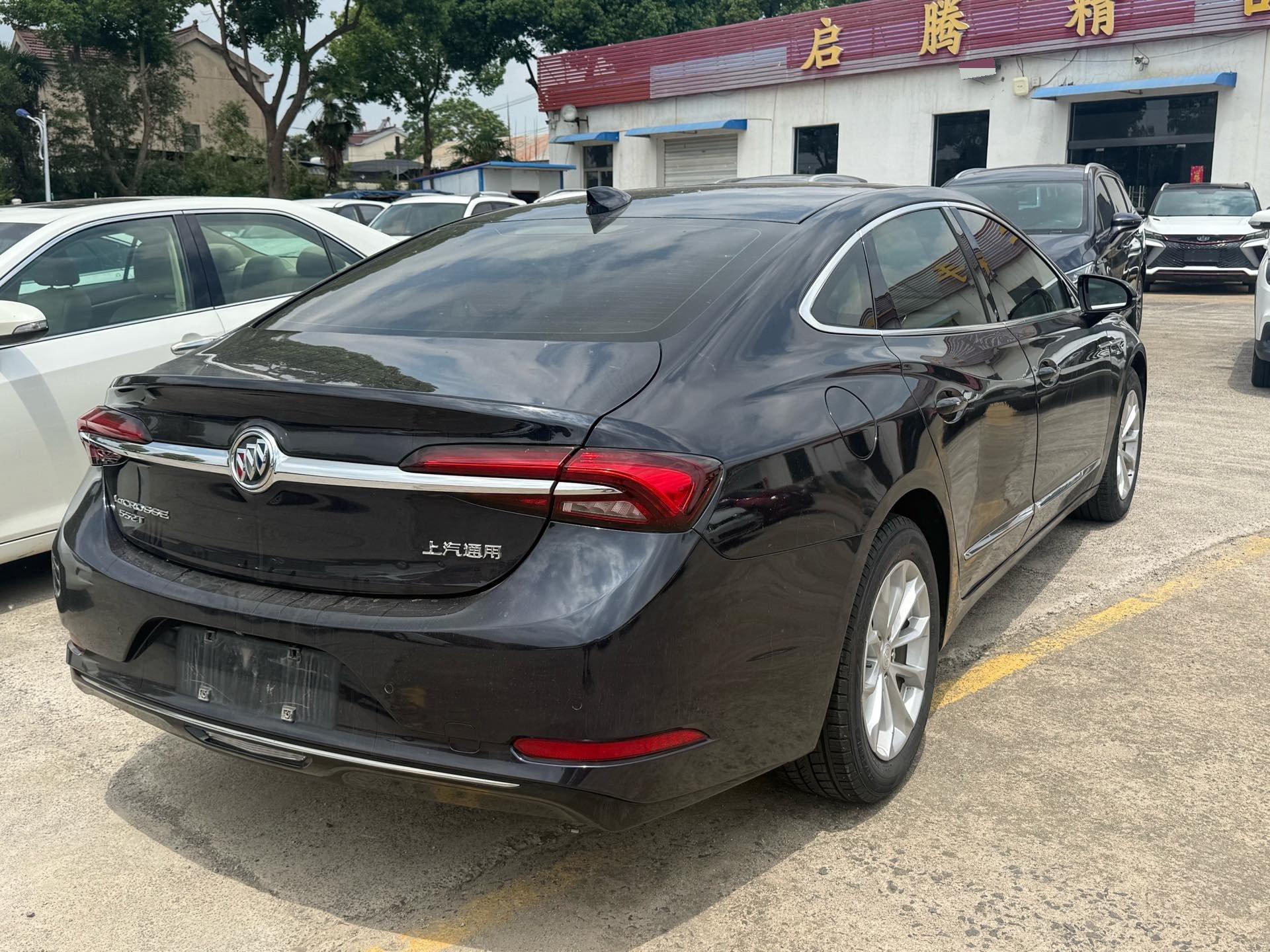 LaCrosse 2021 552T Luxury Model 6