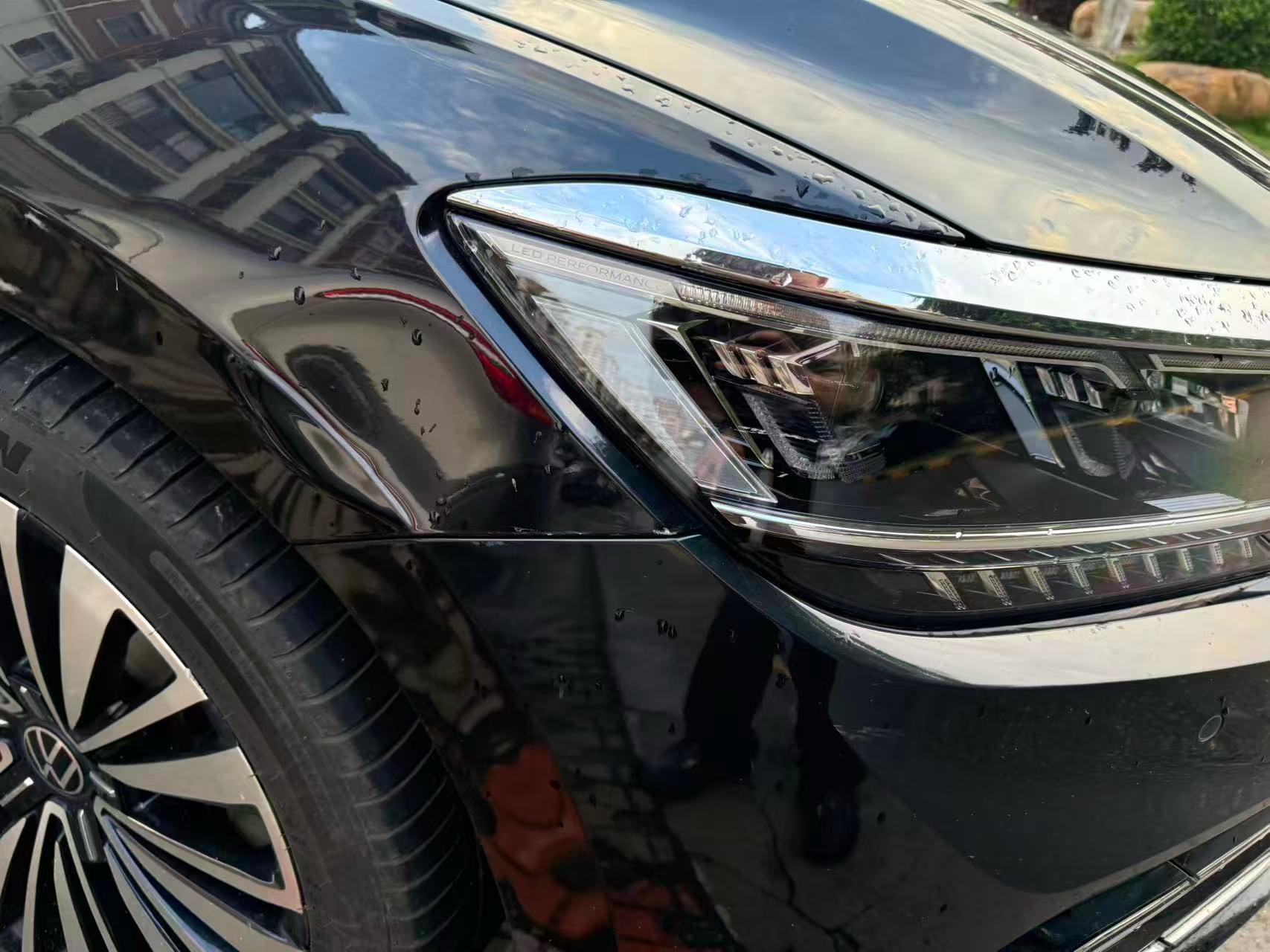 Passat 2021 330TSI Deluxe Edition 4