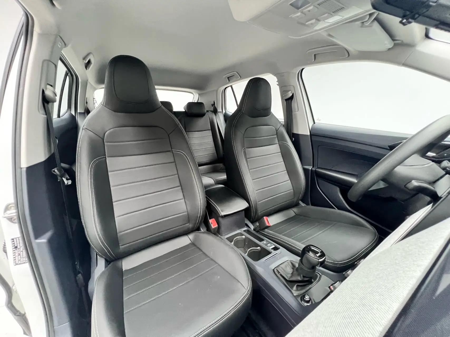 Volkswagen 2025 T-Roc New Edition 1.5 Ruijin Edition Automatic 12