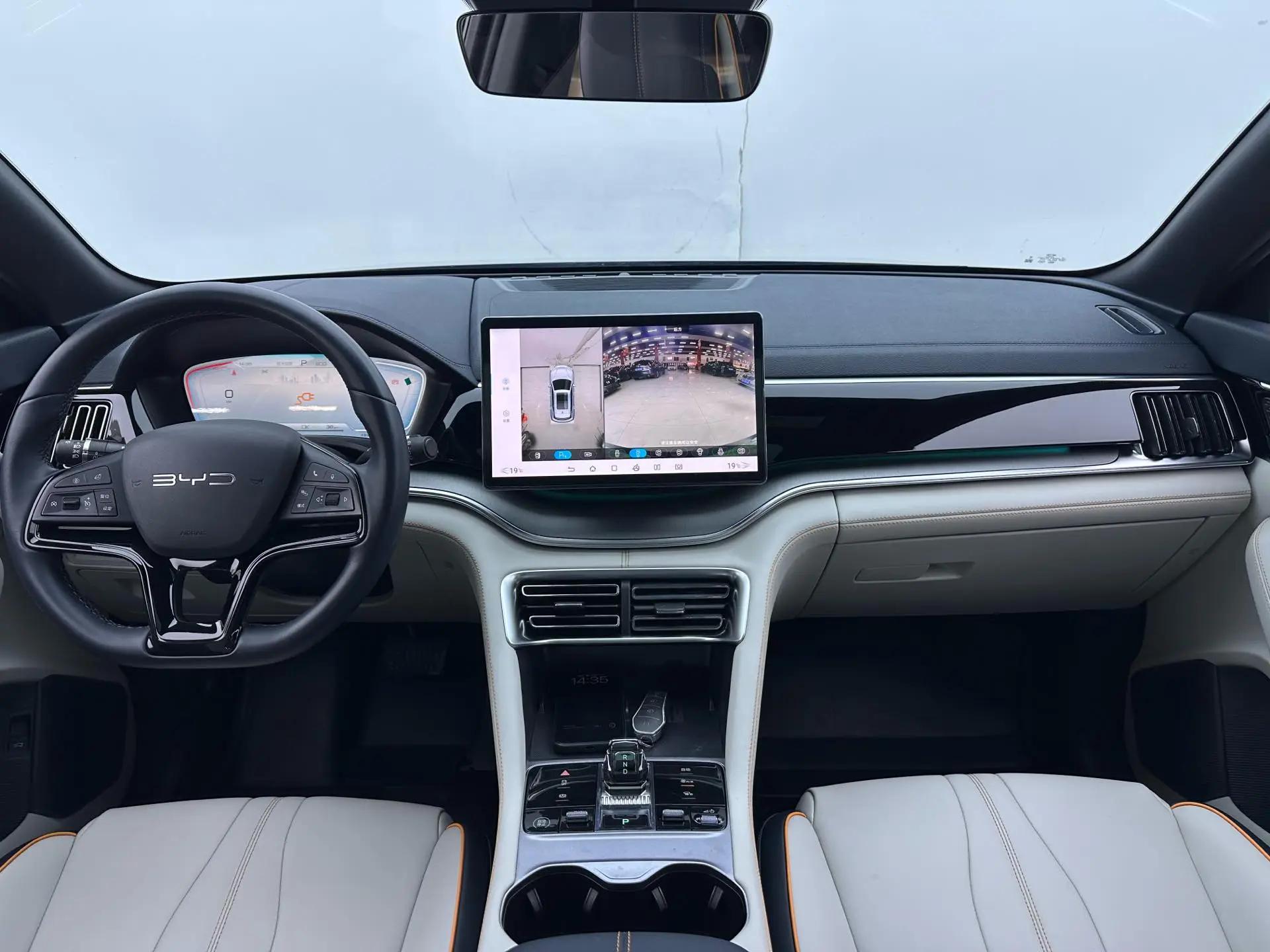 BYD 2023 Song PLUS EV Champion Edition 520KM Prestige Automatic 5