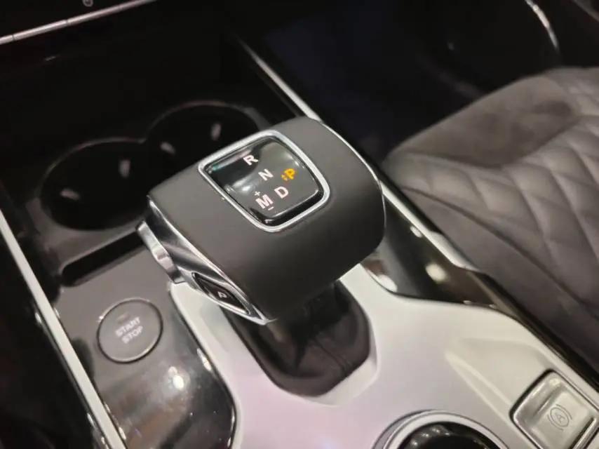 HongQi HS5 2019 2.0T Zhilian Flag Edition 6