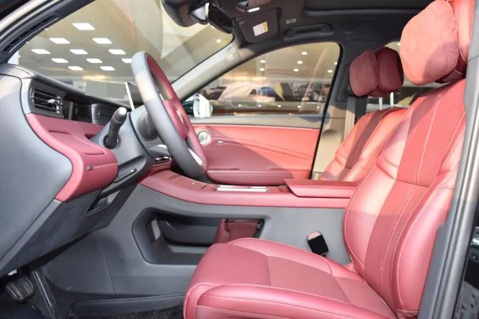 HongQi 2026 HS6 PHEV 1.5T 240 Smart Hybrid Automatic Gear 10