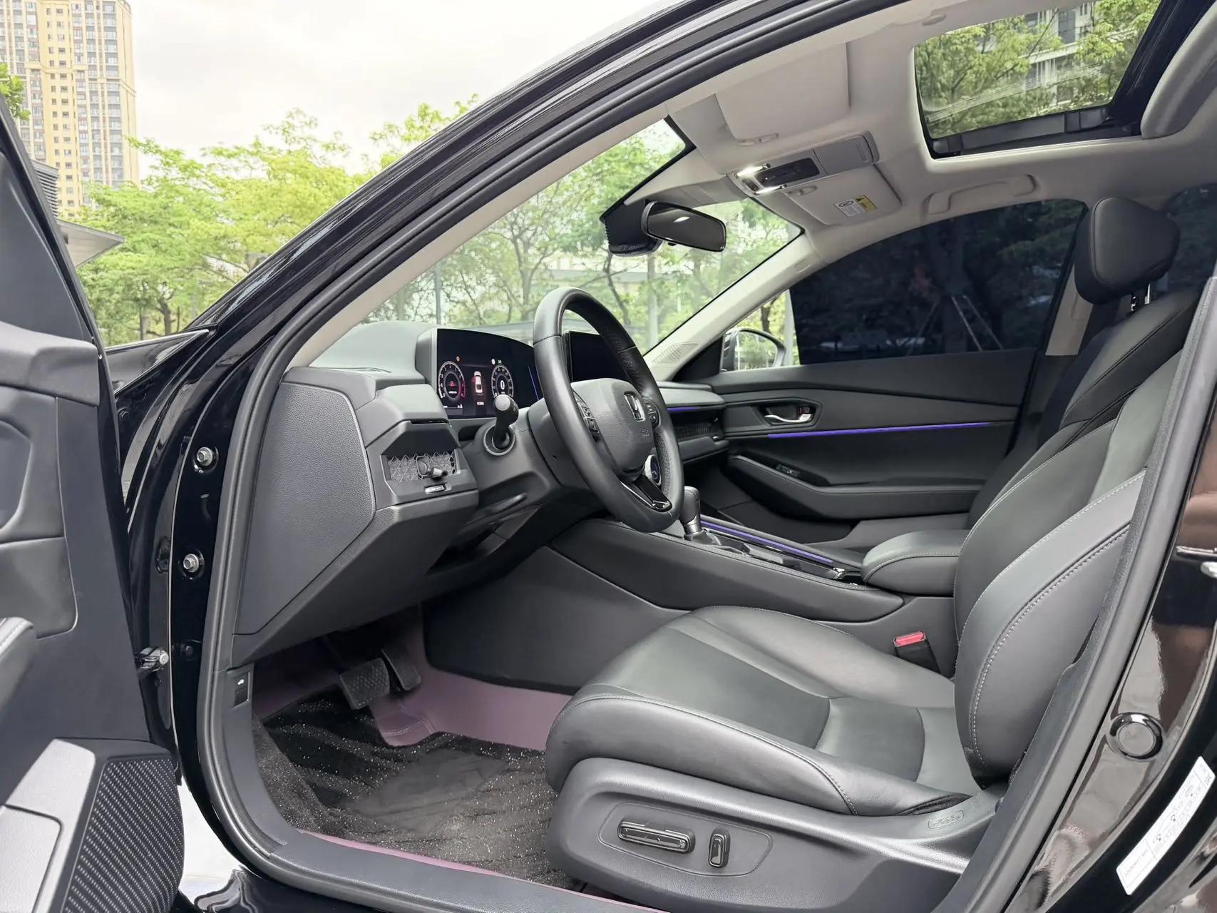 Honda 2025 11th Generation Accord 1.5T Stepless 260TURBO Sports Series Deluxe Automatic Gear 6