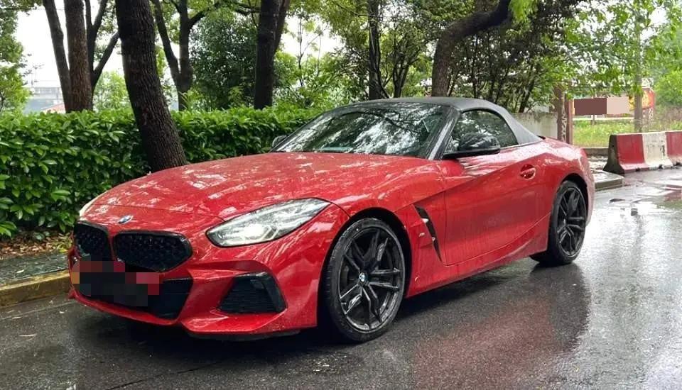 BMW Z4 2022 sDrive 25i M sports obsidian night suit
