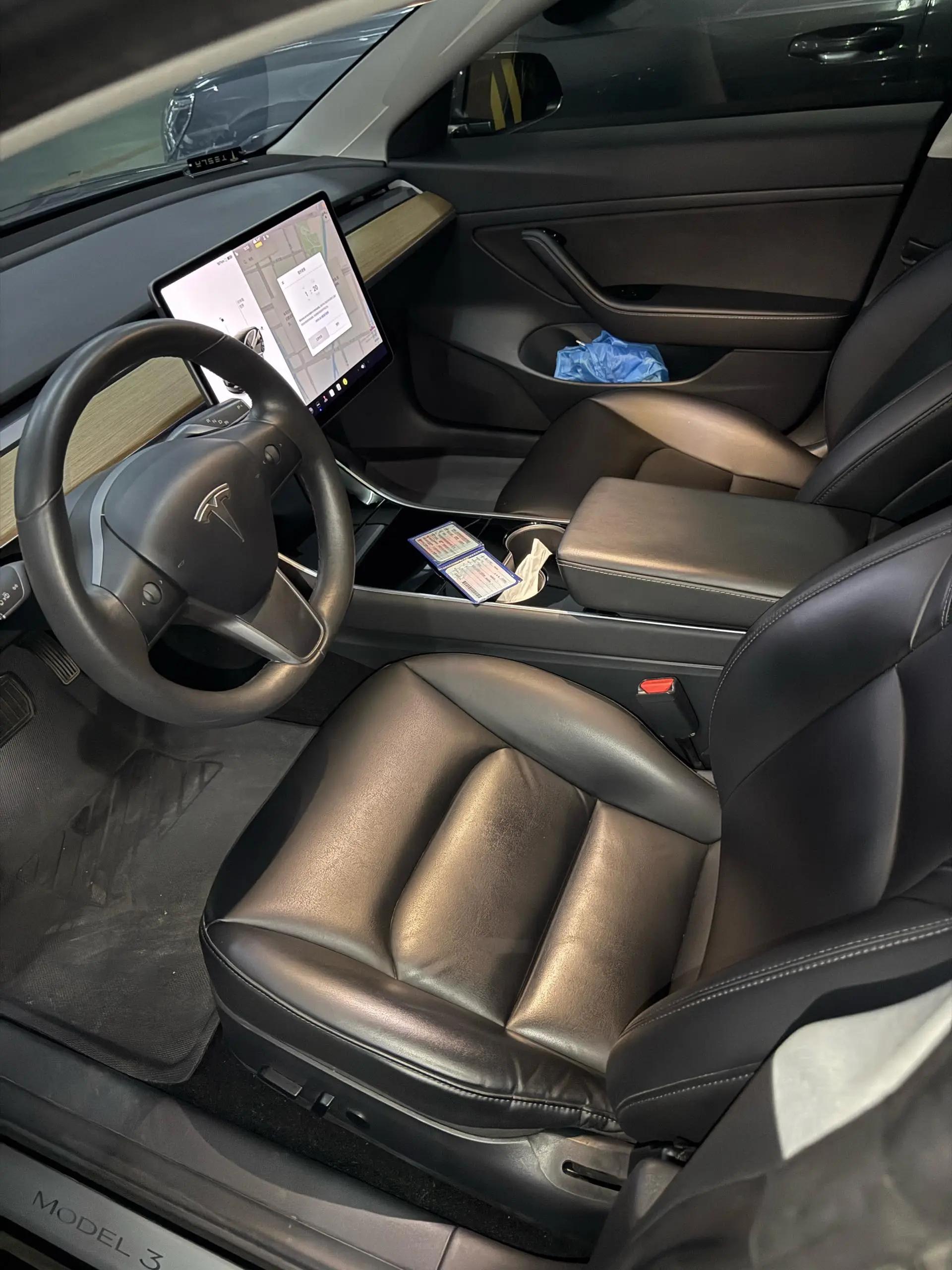 Model 3 2020 long-range rear-wheel drive version 5