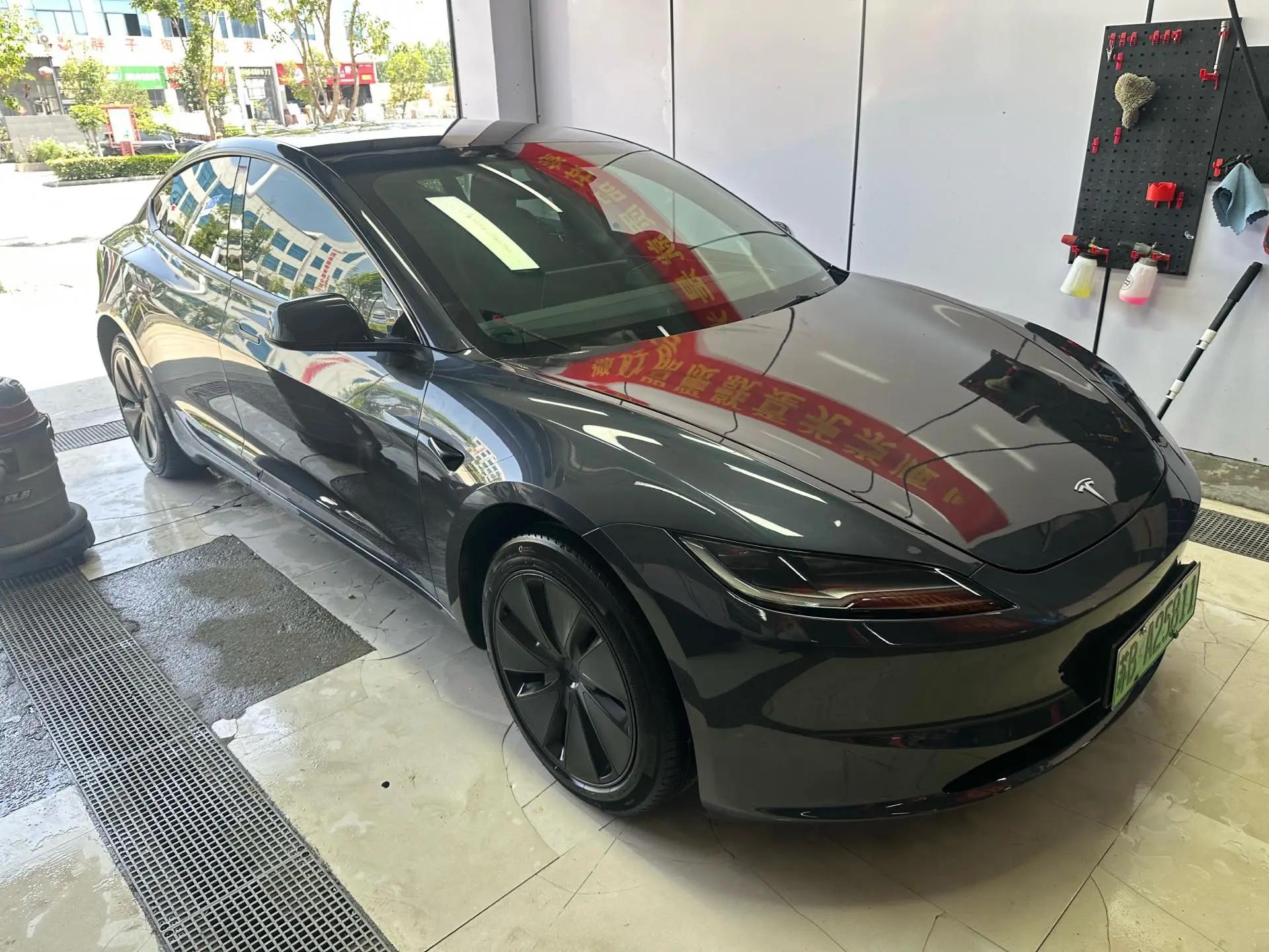 Model 3 2023 Rear-Wheel Drive Edition 3