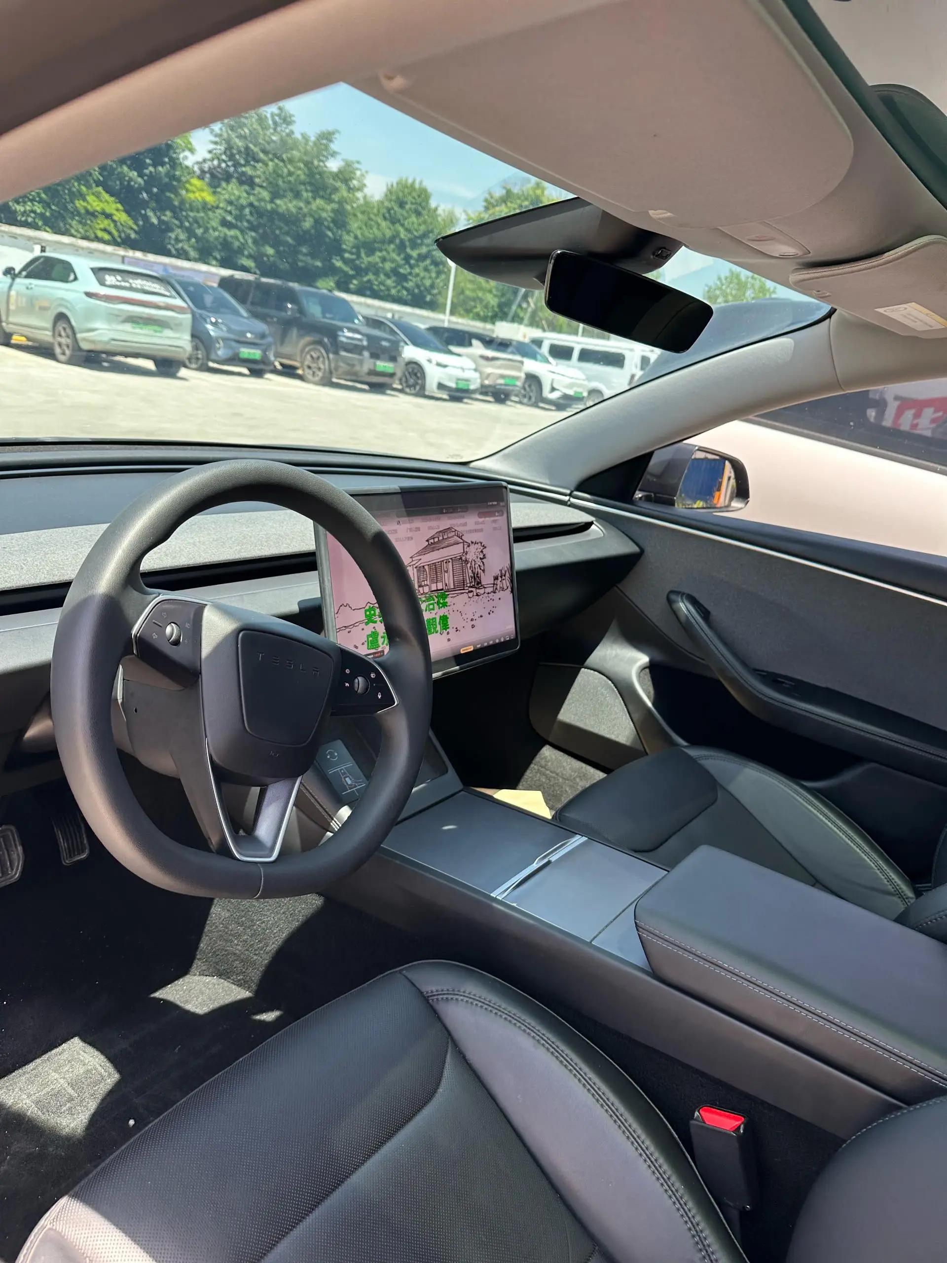Model 3 2023 Rear-Wheel Drive Edition 8