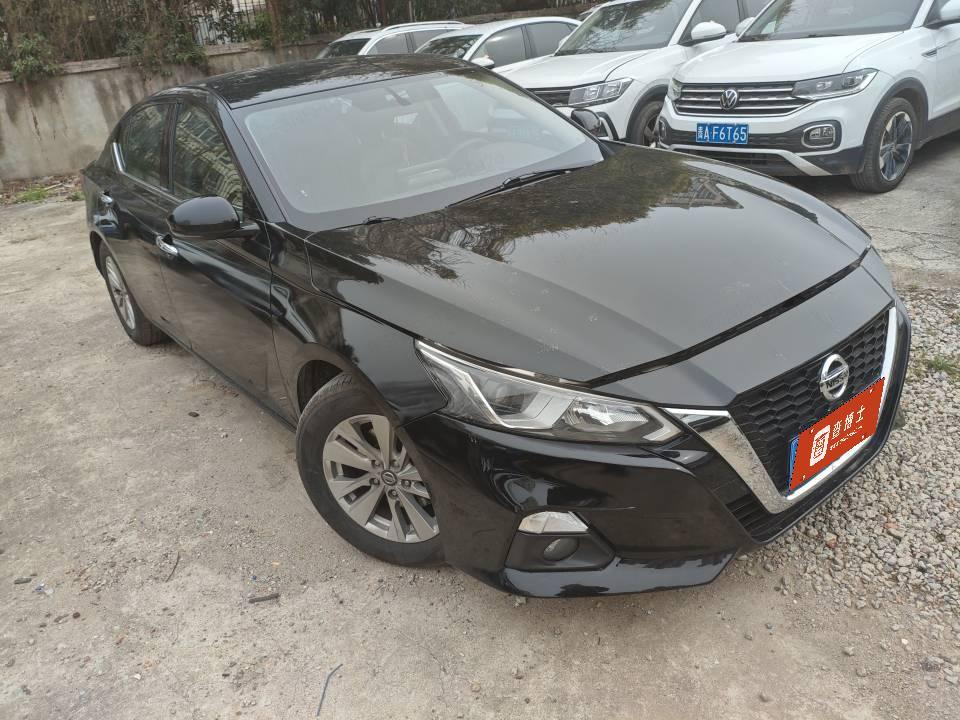 Teana 2021 2.0L XE Fashion Edition 2