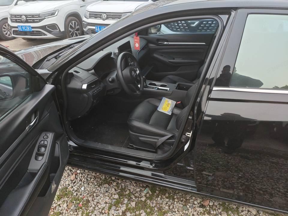 Teana 2021 2.0L XE Fashion Edition 5