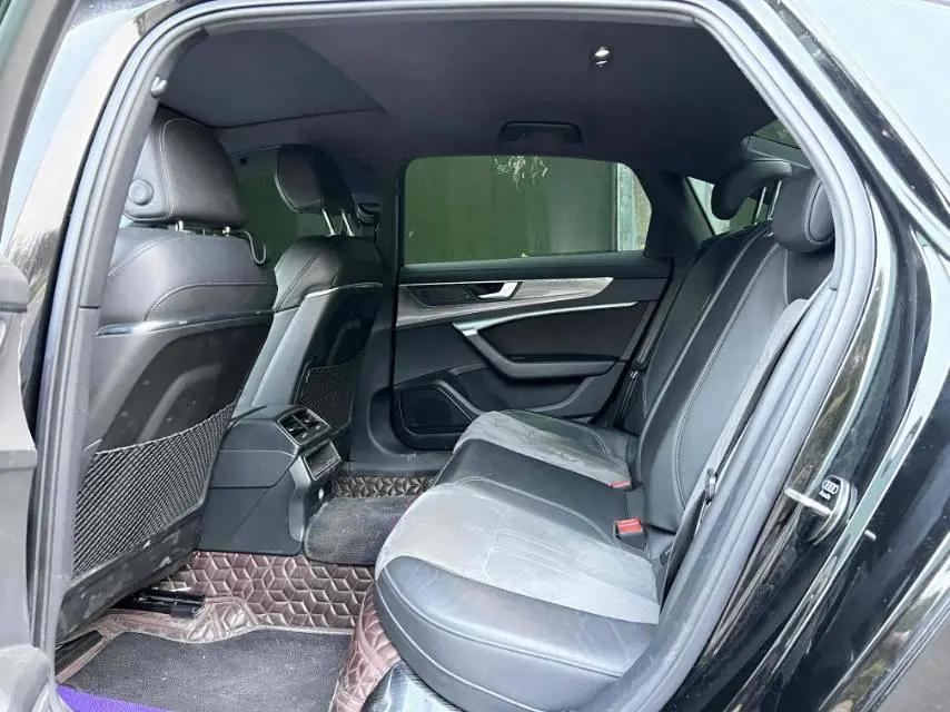 Audi A6L 2019 45 TFSI Selected Dynamic Type 8