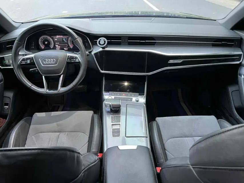 Audi A6L 2019 45 TFSI Selected Dynamic Type 9