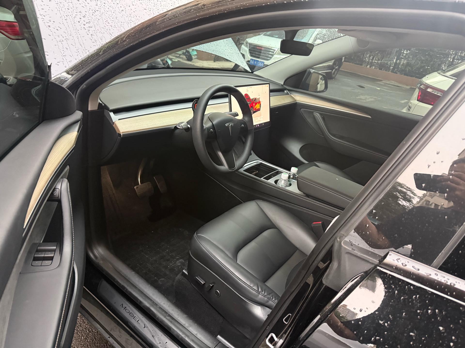 Model Y 2022 model modified long-life all-wheel drive version 3