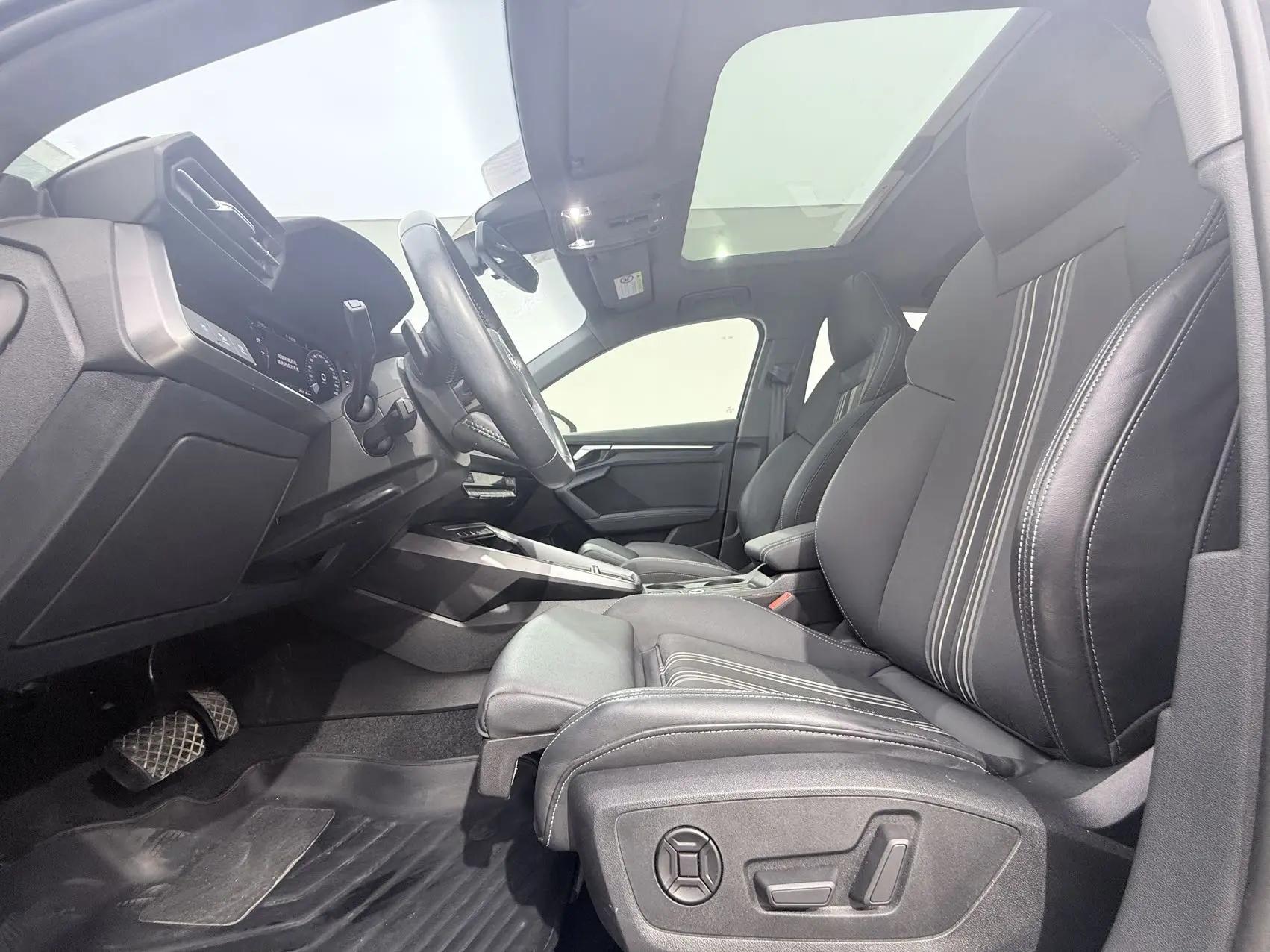 Audi A3 2022 model A3L Limousine 35 TFSI Sporty Style 7