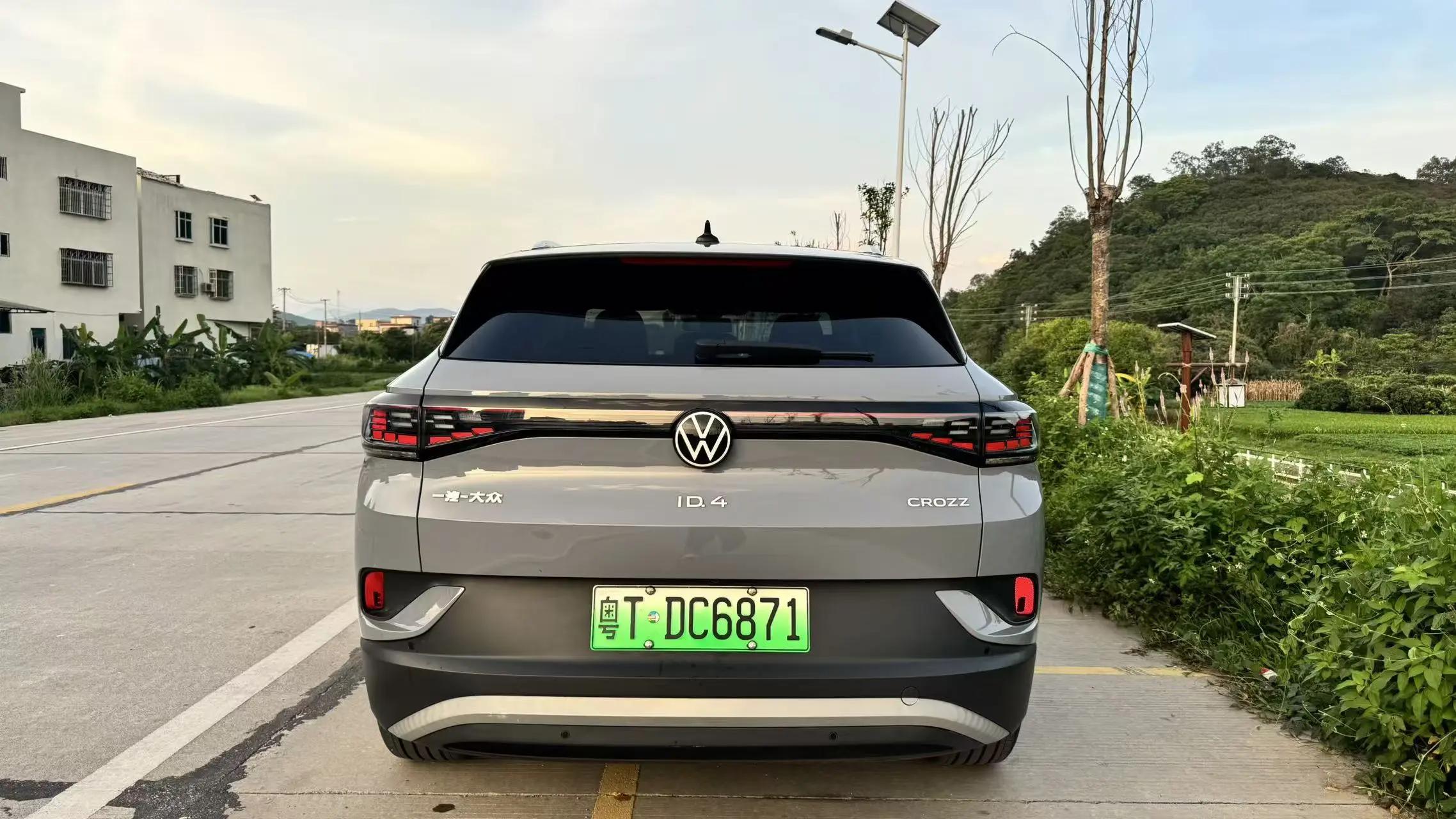Volkswagen 2024 ID. 4 CROZZ Pure Enjoyment Limited Edition Automatic Transmission 5