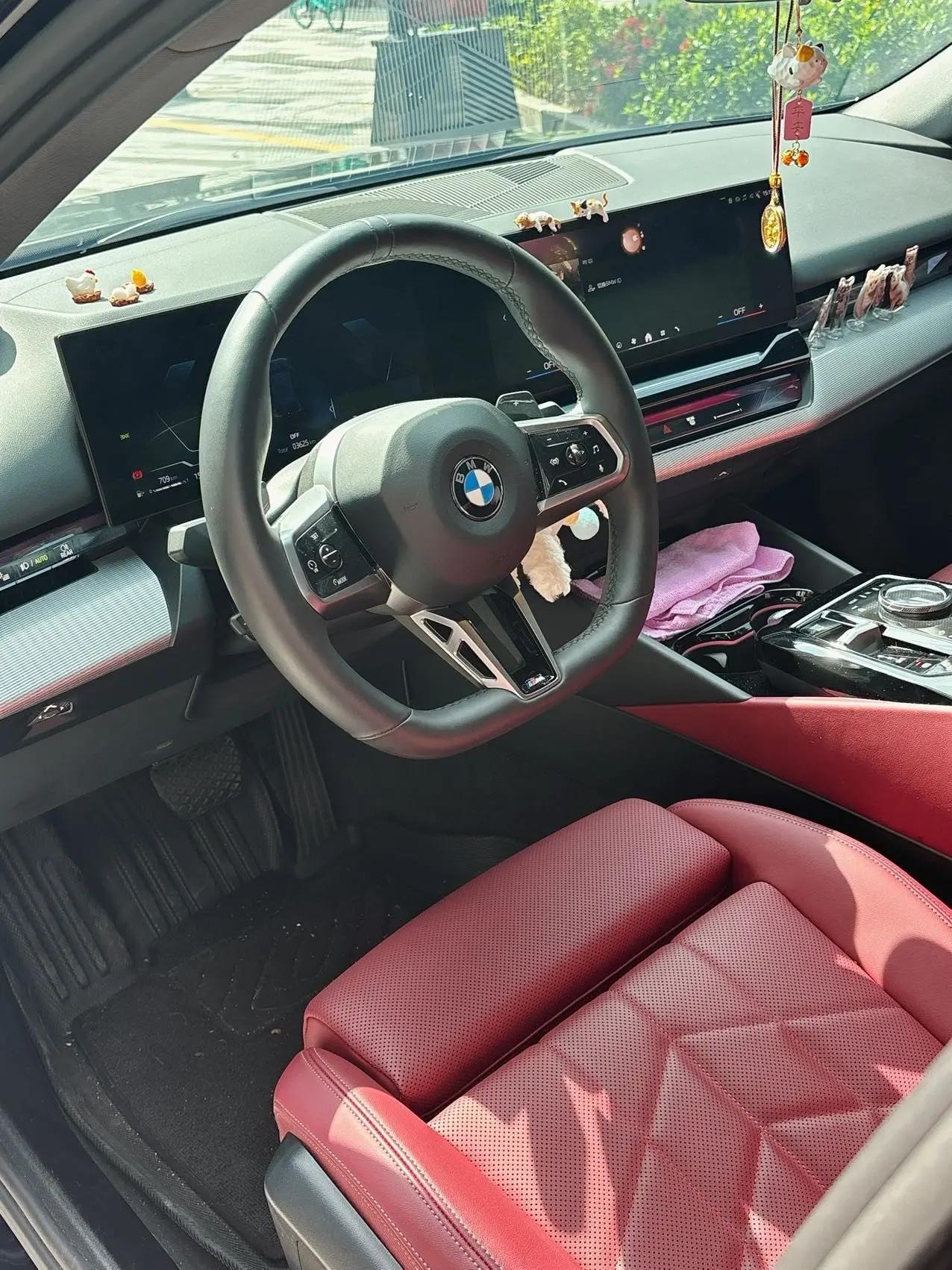 BMW 5 Series (Imported) 2024 525i 48V 2.0T M Sports Suit Automatic Gear 3