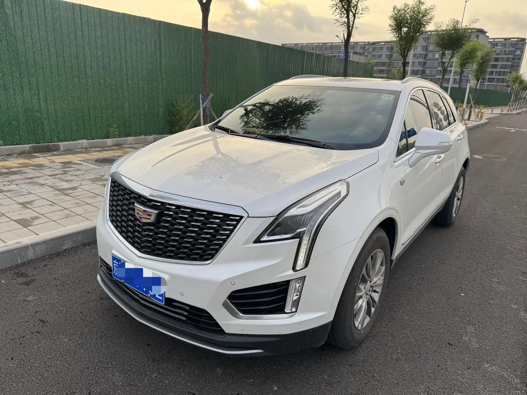 Cadillac XT5 2022 2.0T Two-Drive Luxury Model