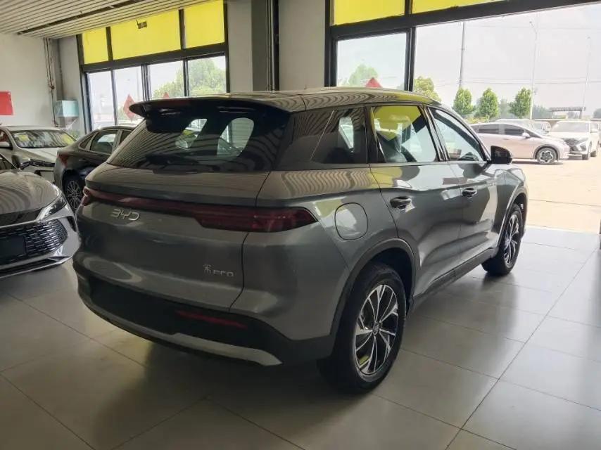 比亚迪 宋Pro新能源 2026款 宋Pro DM-i 1.5 无级 133KM进取型 自动挡 4