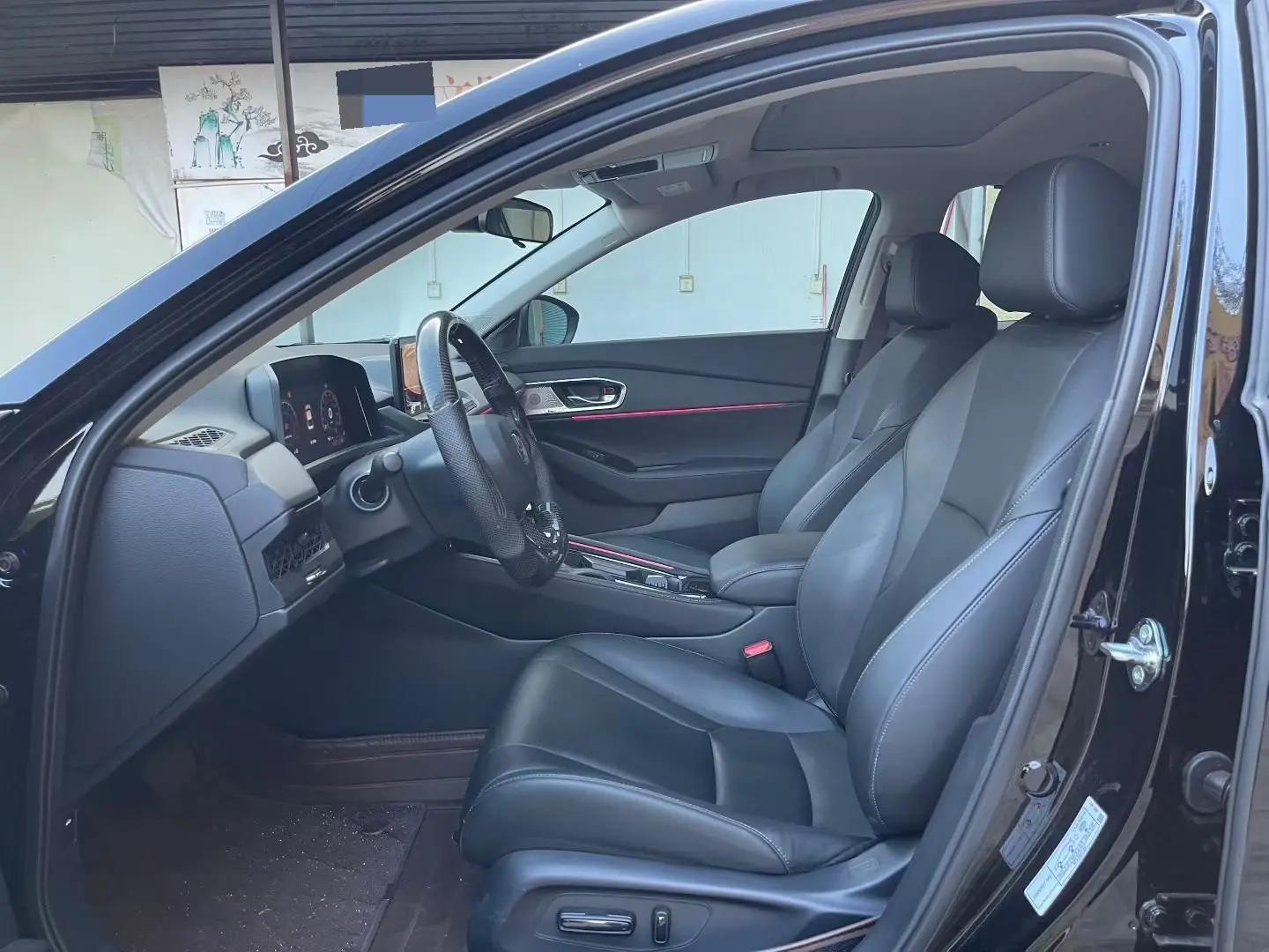 Honda 2025 11th Generation Accord 1.5T Stepless 260TURBO Sports Series Deluxe Automatic Gear 2