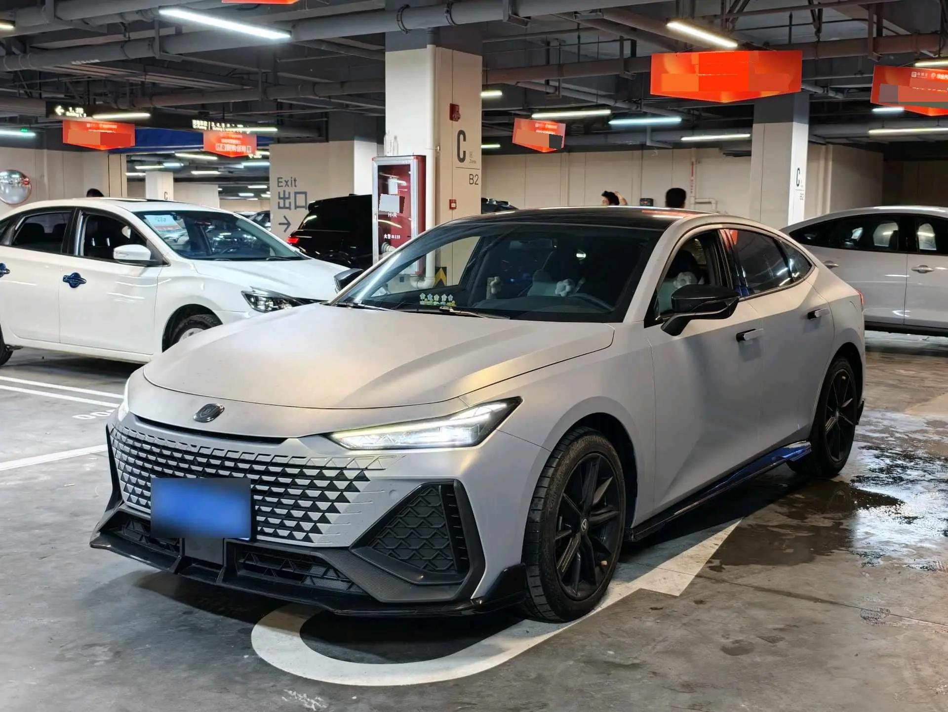 ChangAn UNI-V 2022 2.0T Front Edition