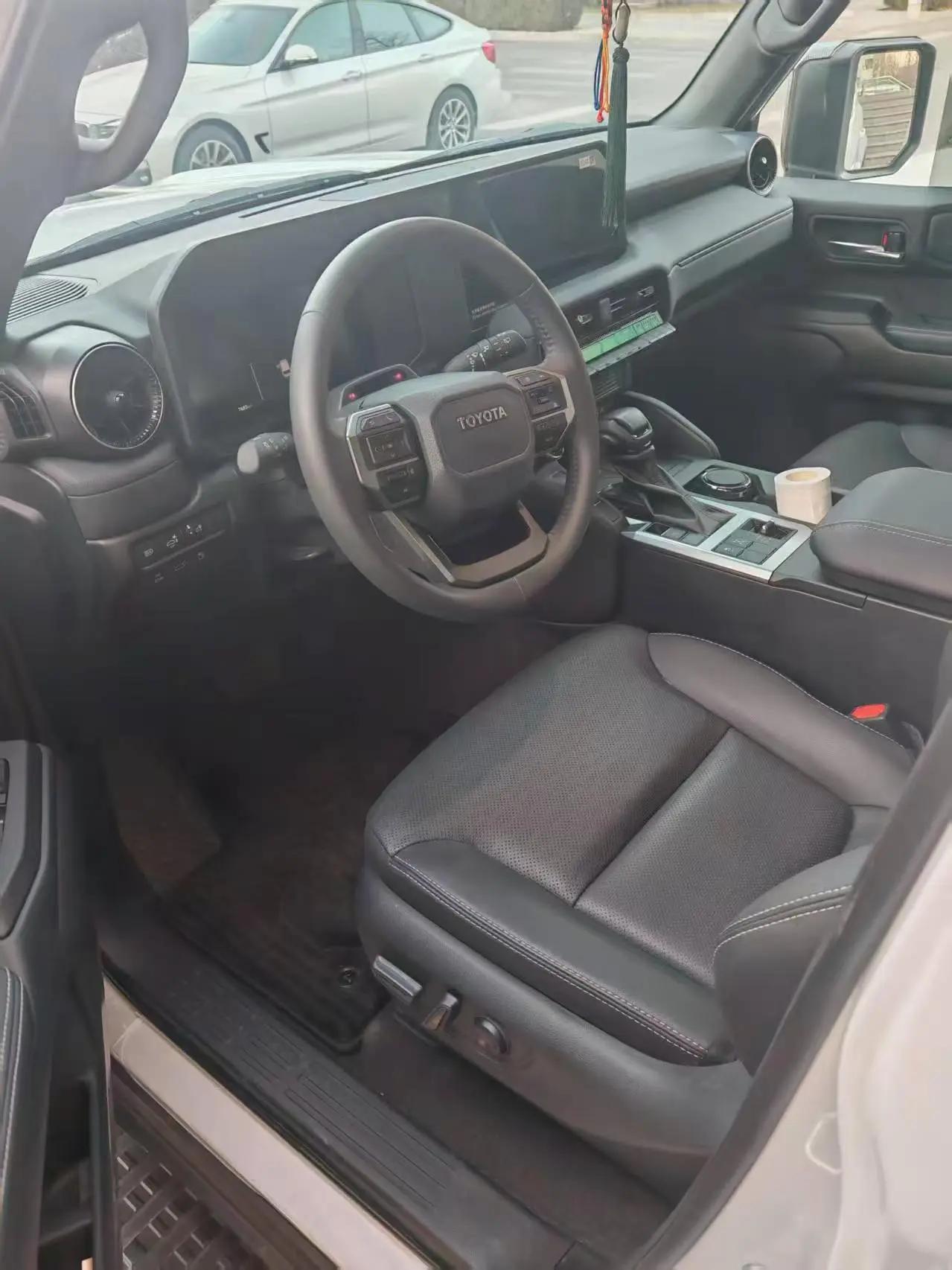 Toyota 2024 Prado HEV 2.4T All-Purpose TX Version 5-Seater Automatic 3
