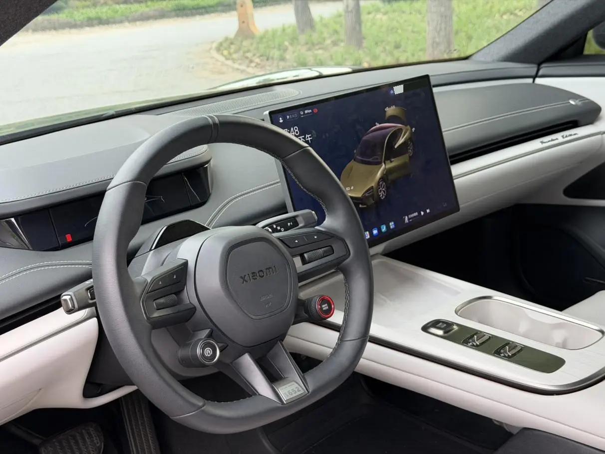 MI SU7 2024 700km Rear Drive Standard Founding Edition 12