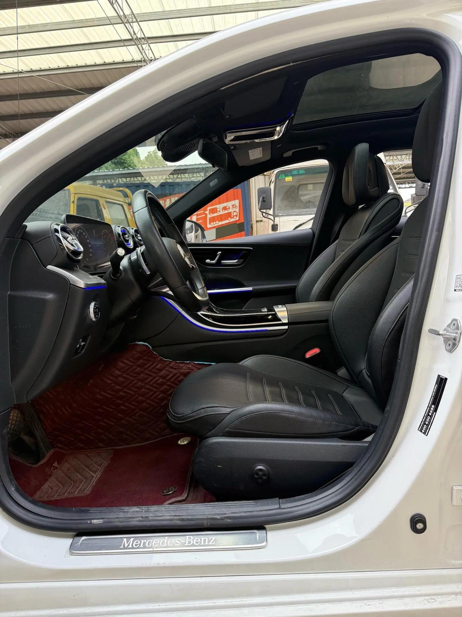 Mercedes Benz Class C 2022 to C 260 L 3