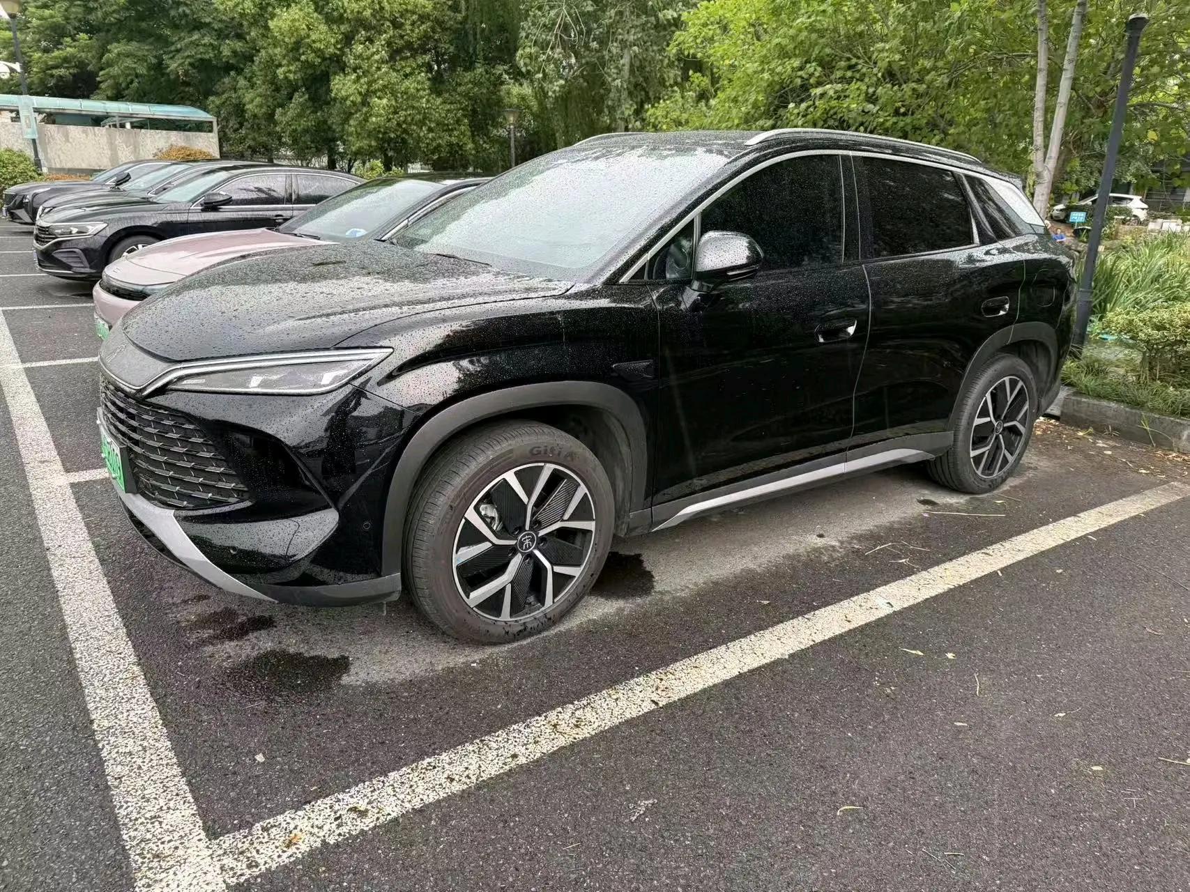 BYD 2026 Song L DM-i 1.5 Stepless 200KM Exceed Automatic Transmission 2