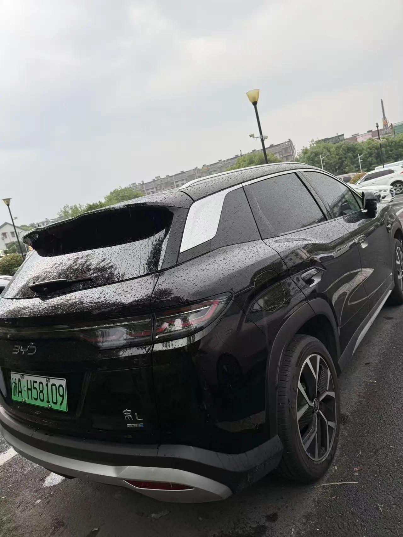 BYD 2026 Song L DM-i 1.5 Stepless 200KM Exceed Automatic Transmission 6