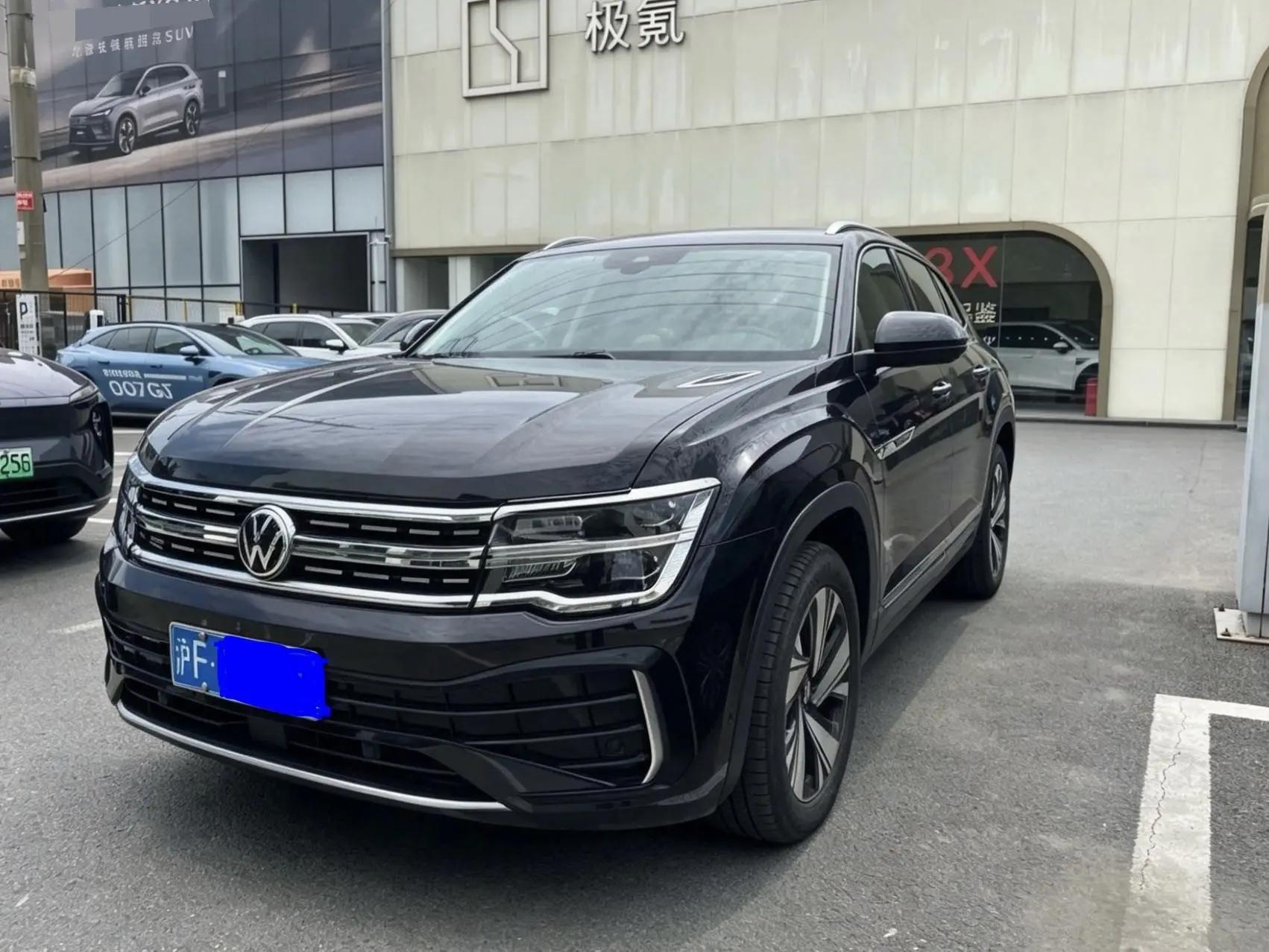 Touang X 2022 380TSI 4-wheel Drive Respect Deluxe Edition