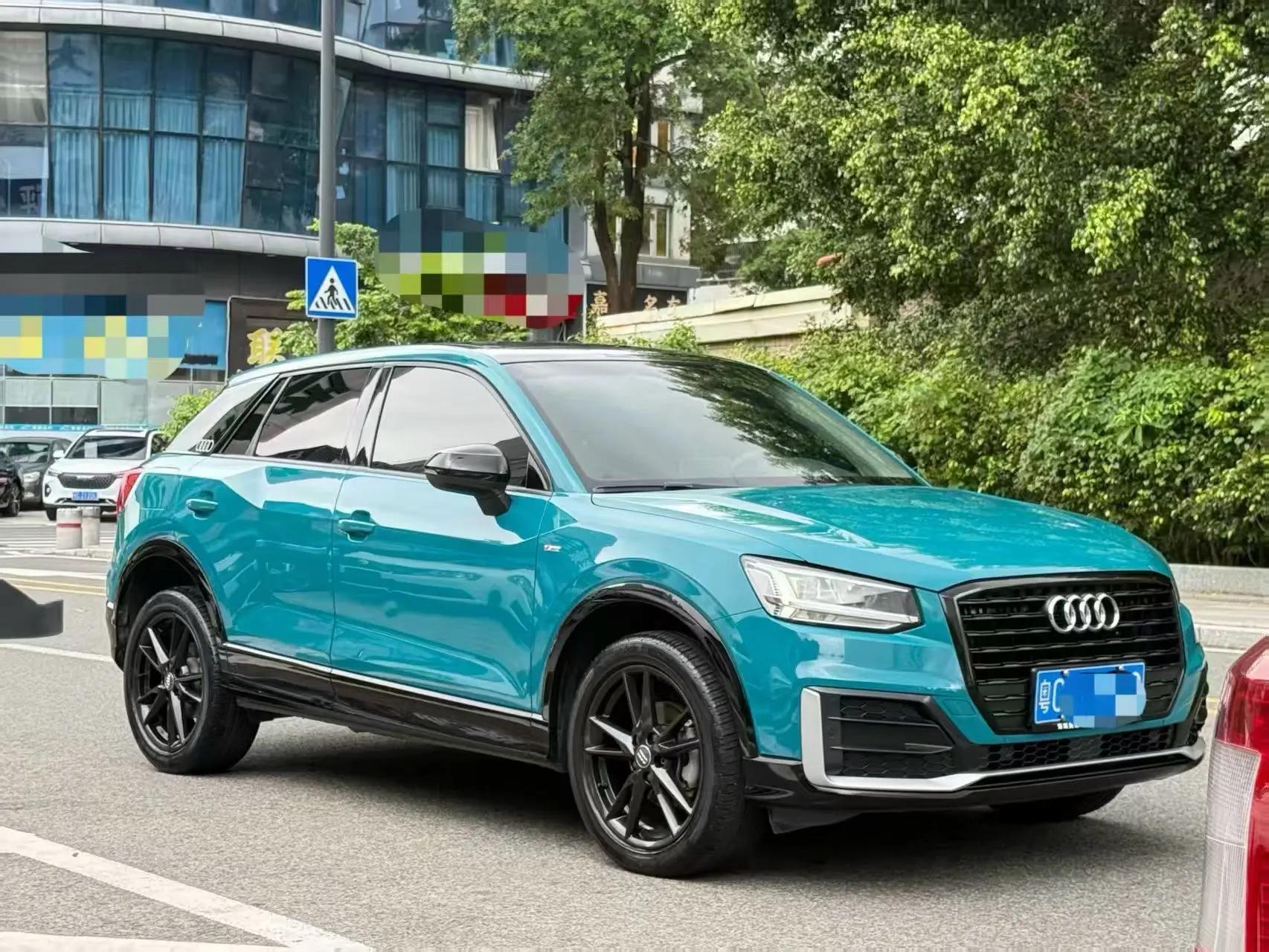 Audi Q2L 2020 35 TFSI Enterprising Dynamic 3