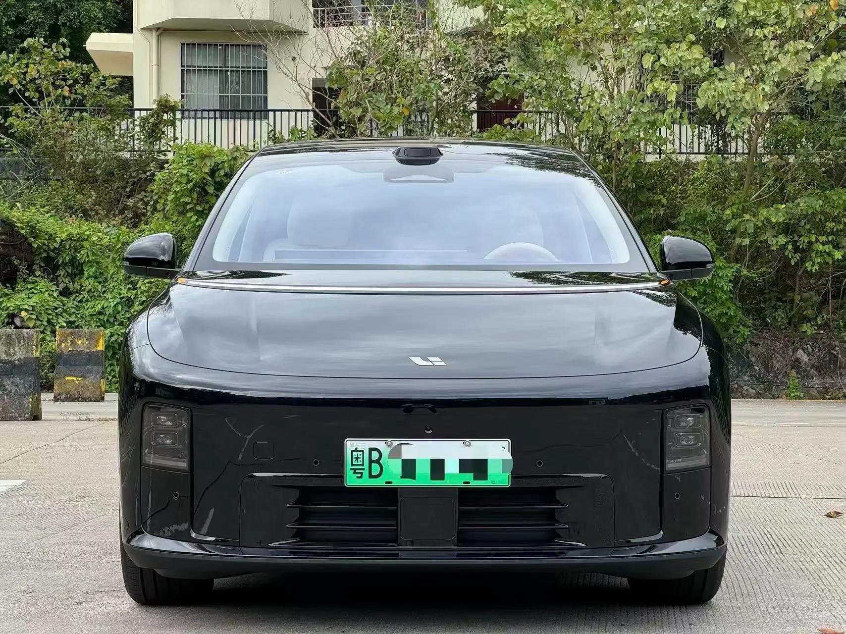 Li 2025 i8 Standard Edition Automatic 2