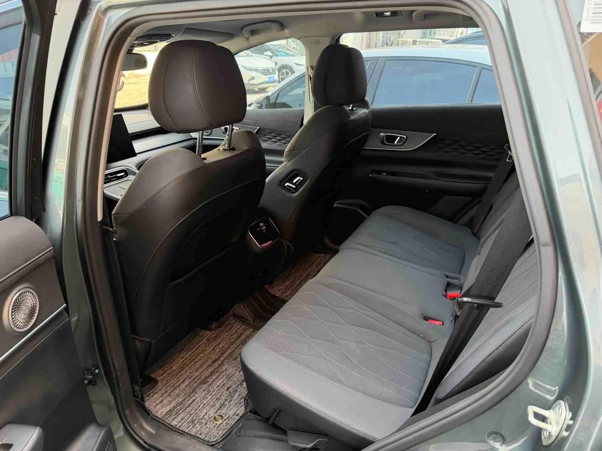 Chery 2025 Tiggo 8 PLUS 1.6TGDI 290TGDI Luxury Automatic Gear 3