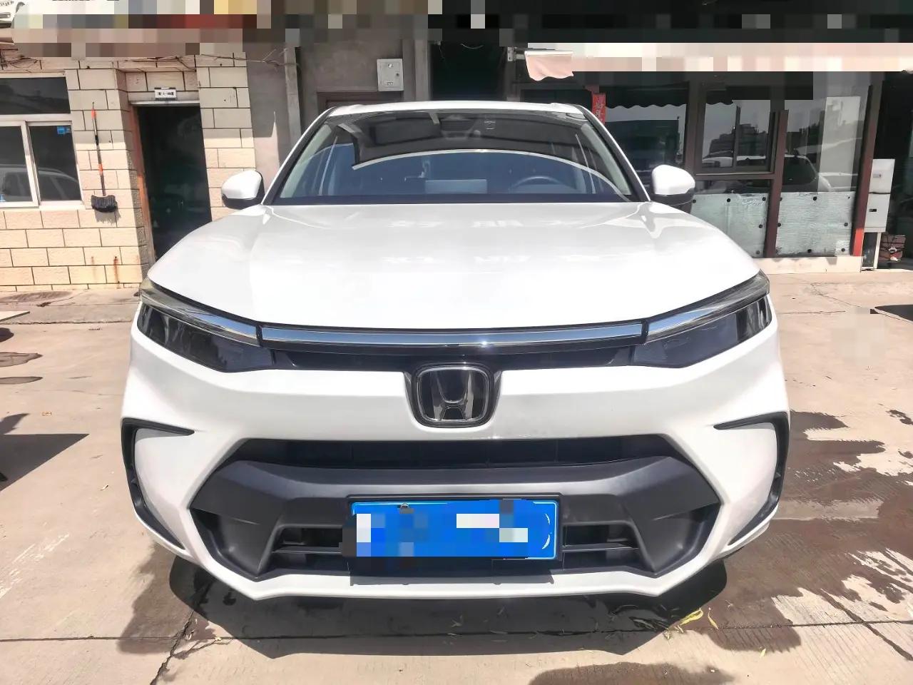 Honda 2023 BREEZE 1.5T CVT 240TURBO Two-Wheel Drive Luxury PRO 7-Seater Automatic 3