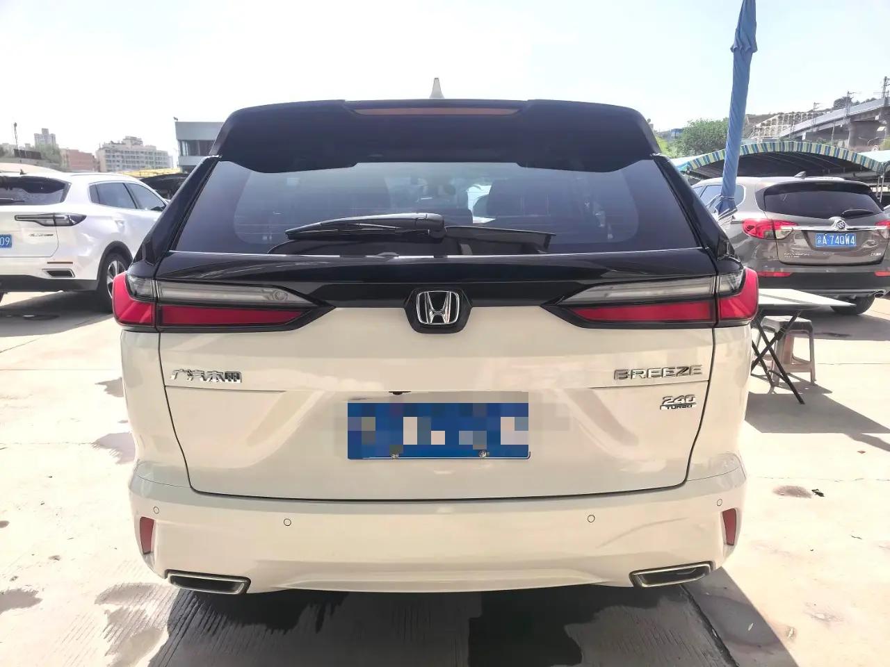 Honda 2023 BREEZE 1.5T CVT 240TURBO Two-Wheel Drive Luxury PRO 7-Seater Automatic 5